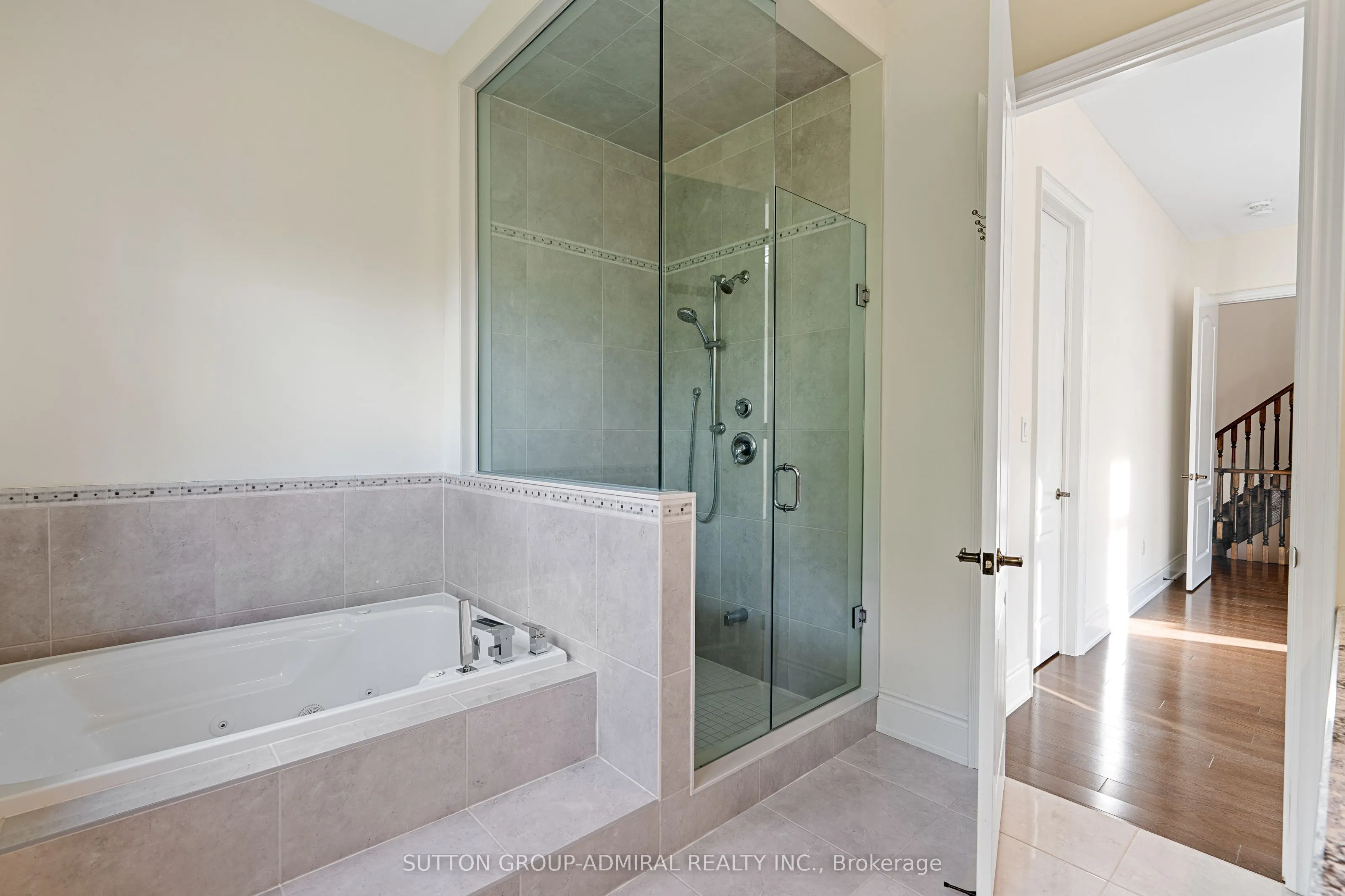 1 Redmond Crescent