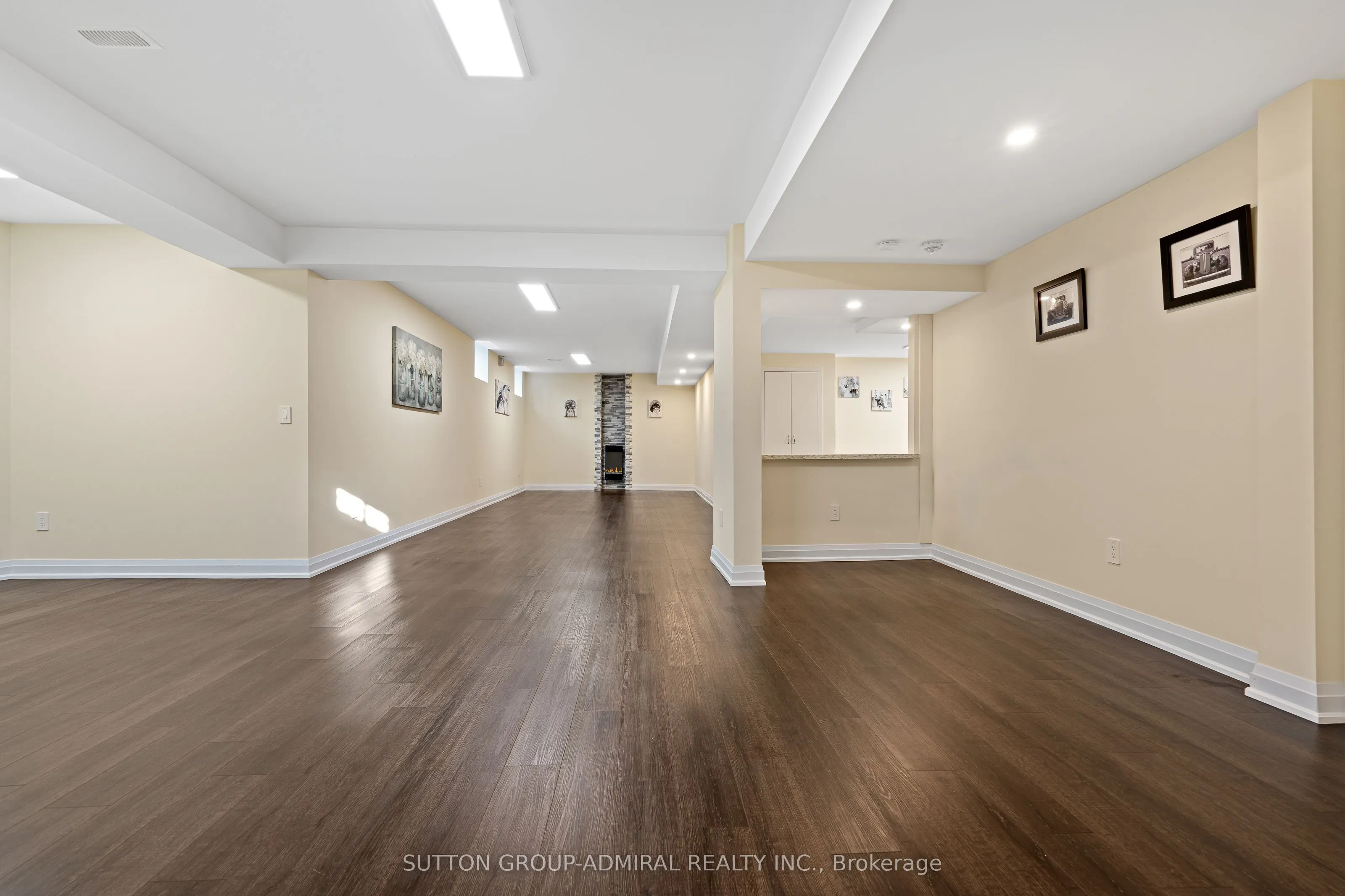 1 Redmond Crescent