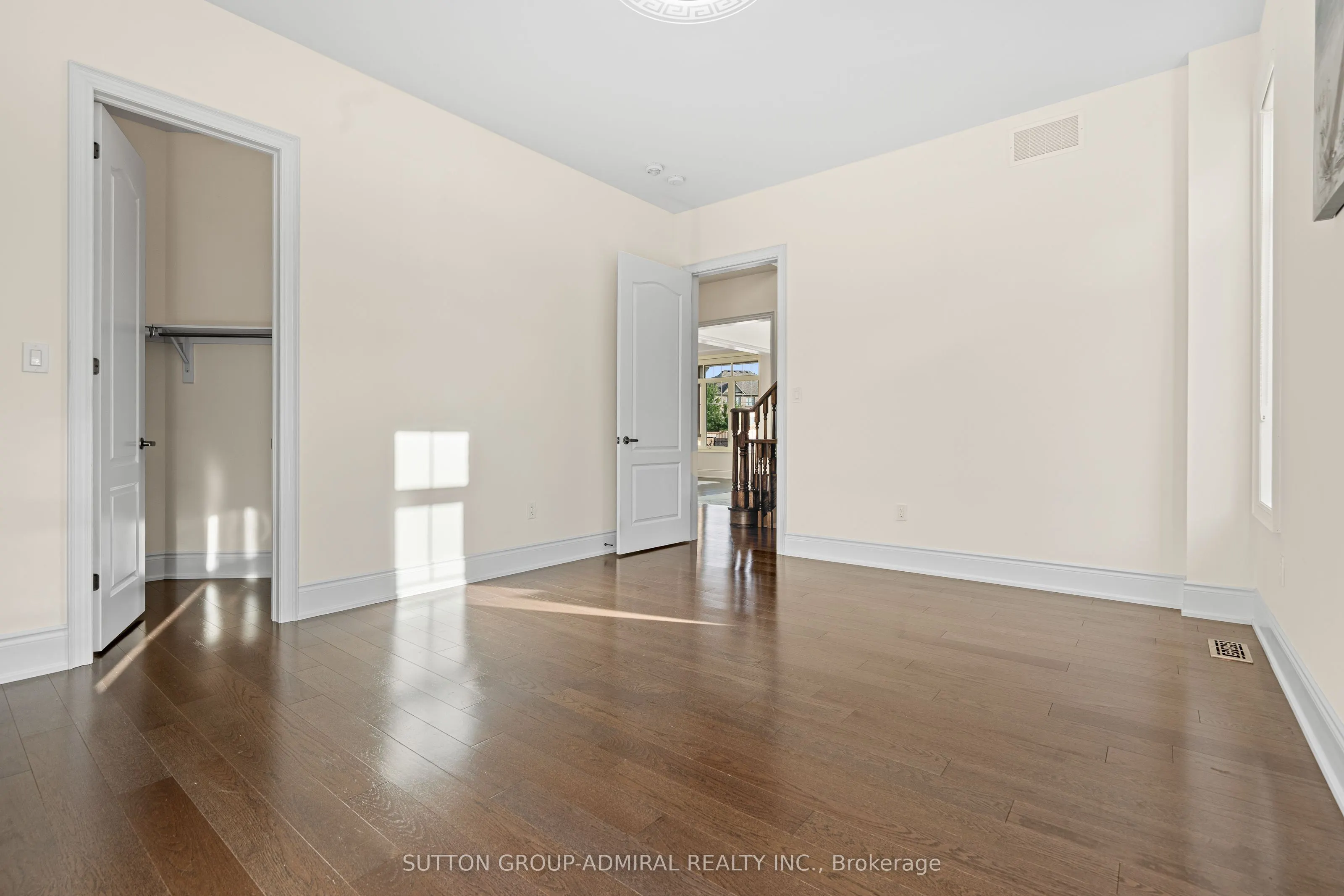 1 Redmond Crescent