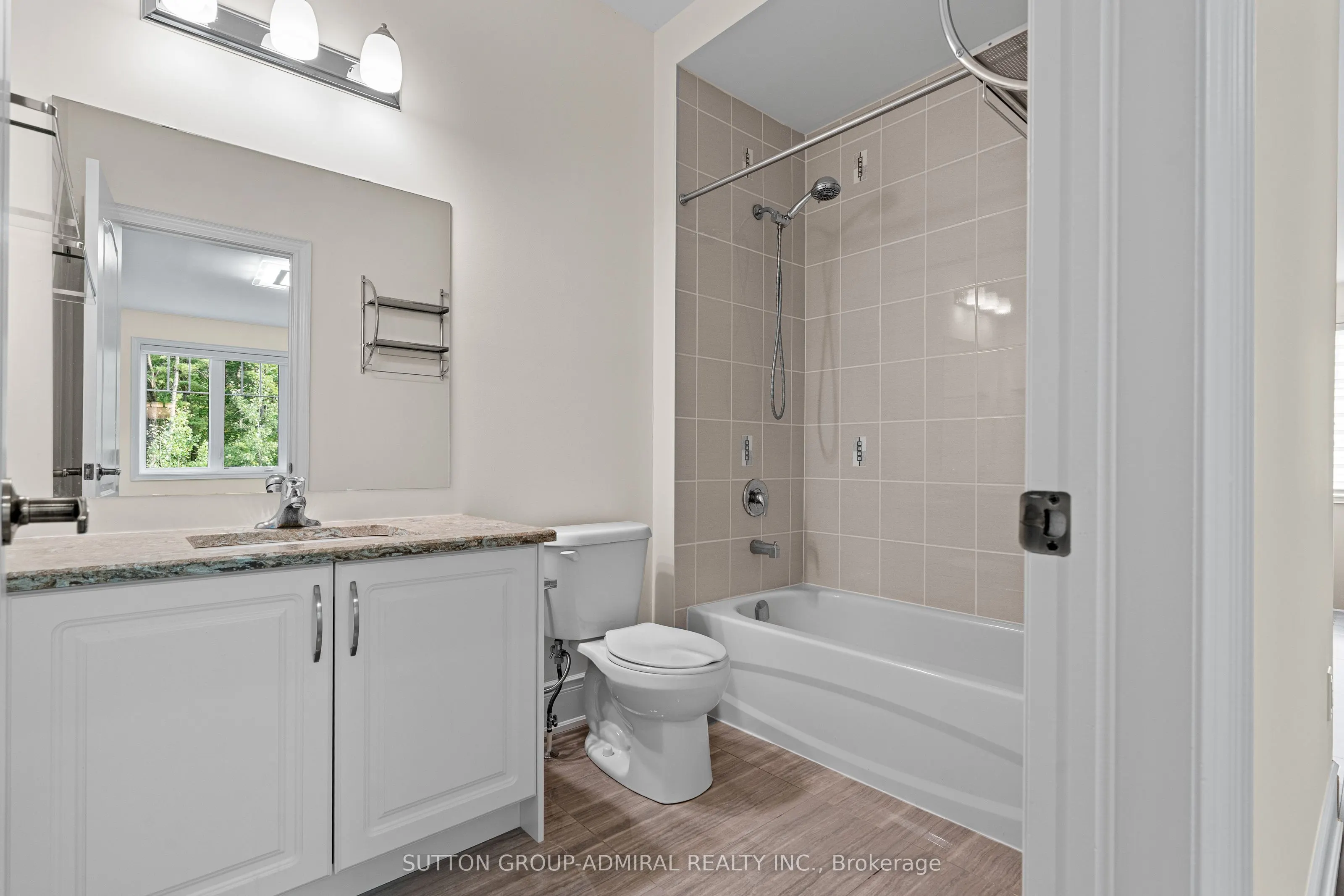 1 Redmond Crescent