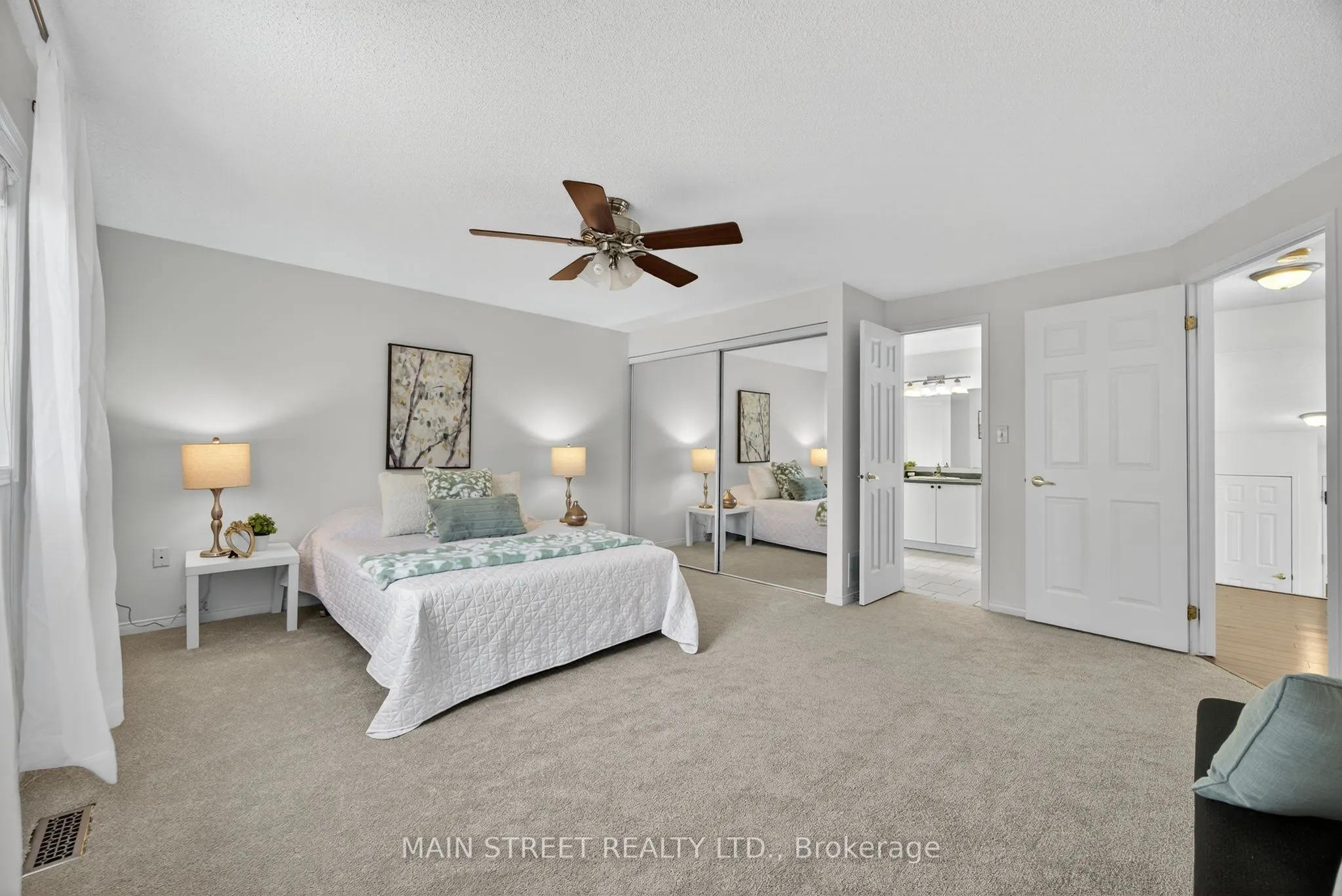 94 Silver Maple Crescent