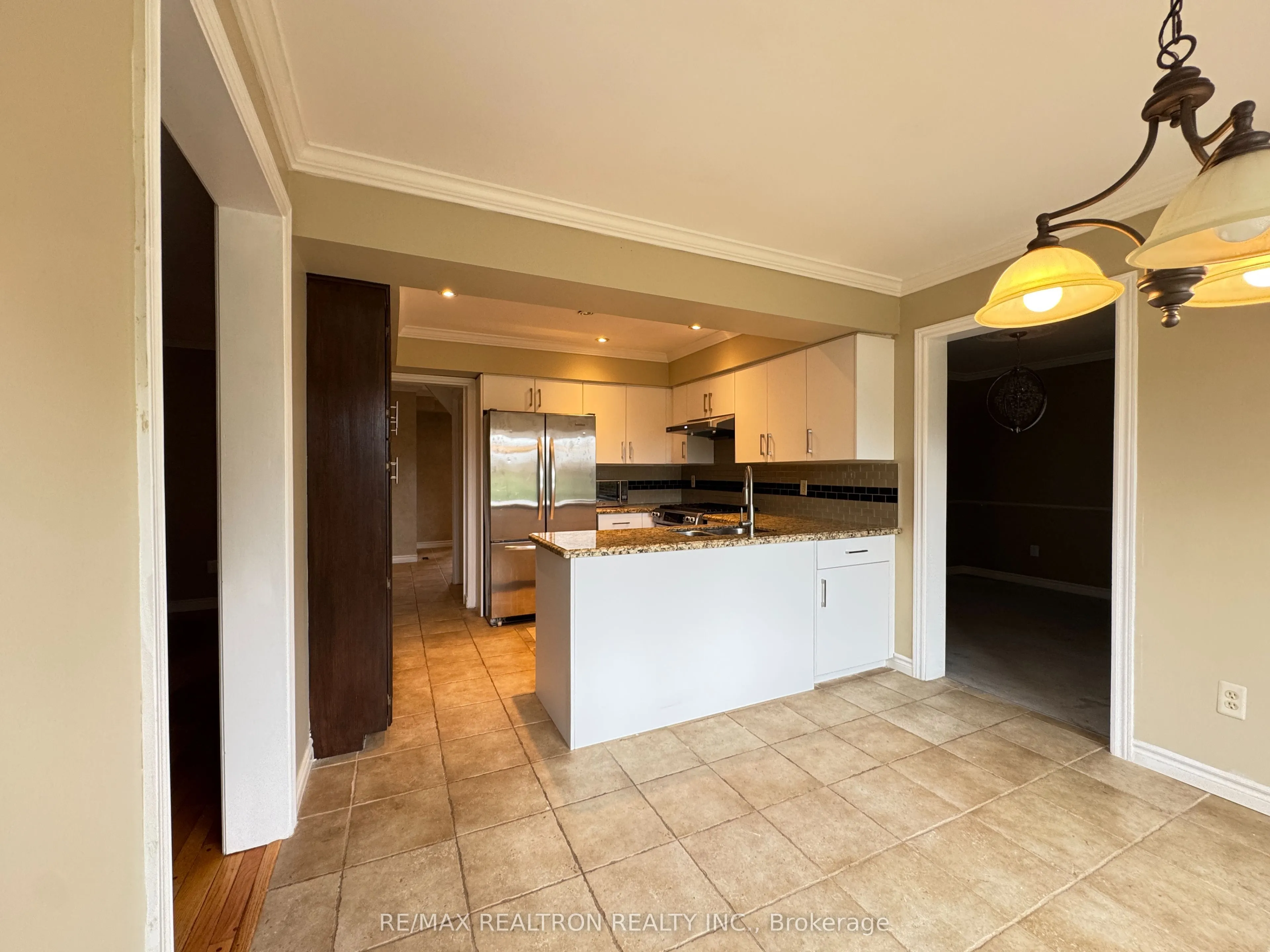 21 Kenny Crescent