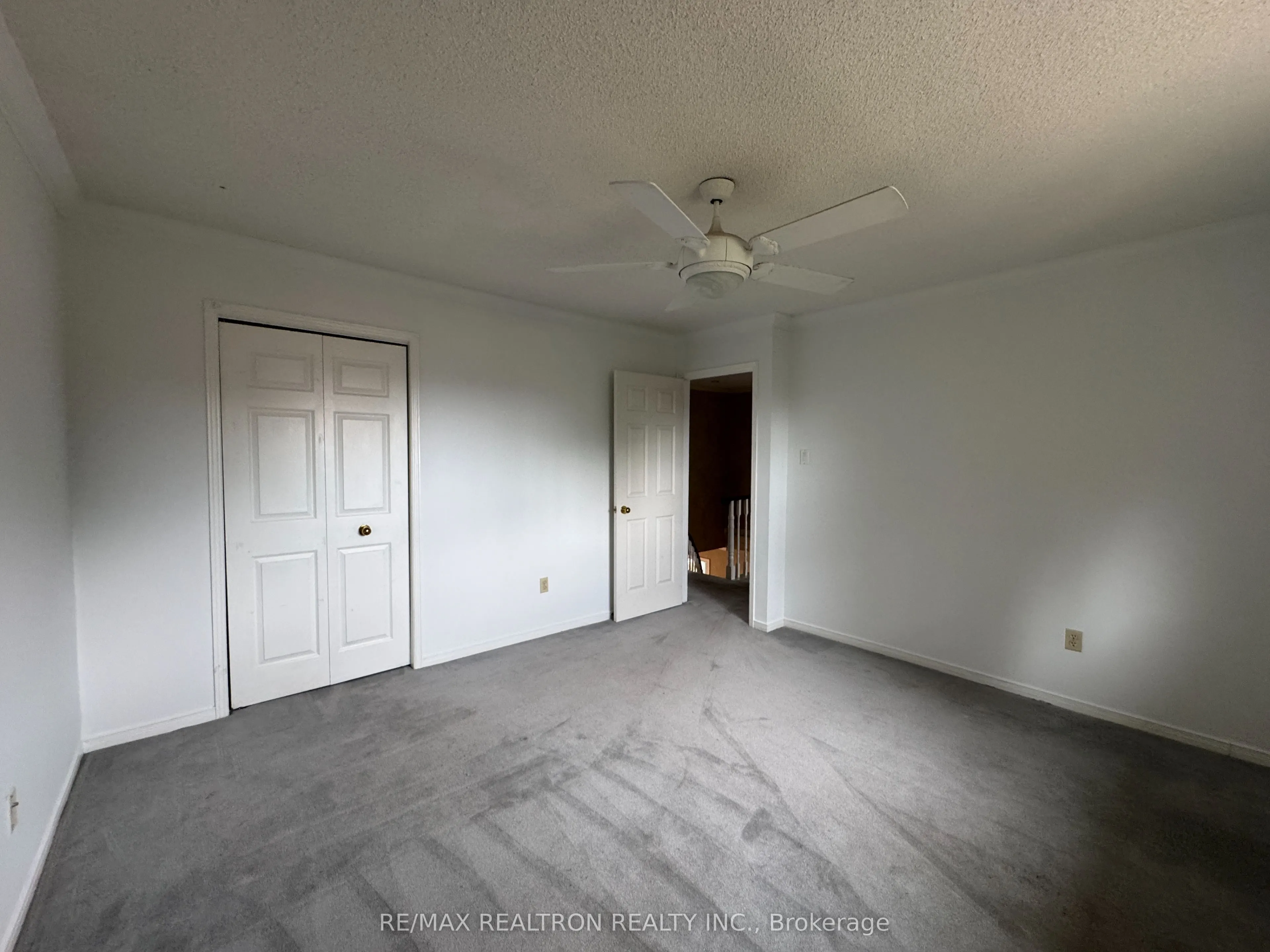 21 Kenny Crescent