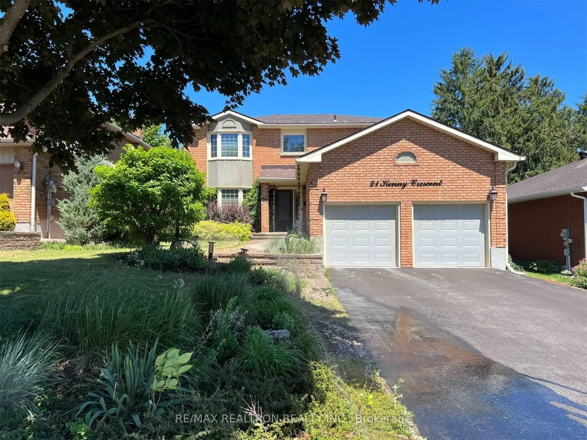 21 Kenny Crescent