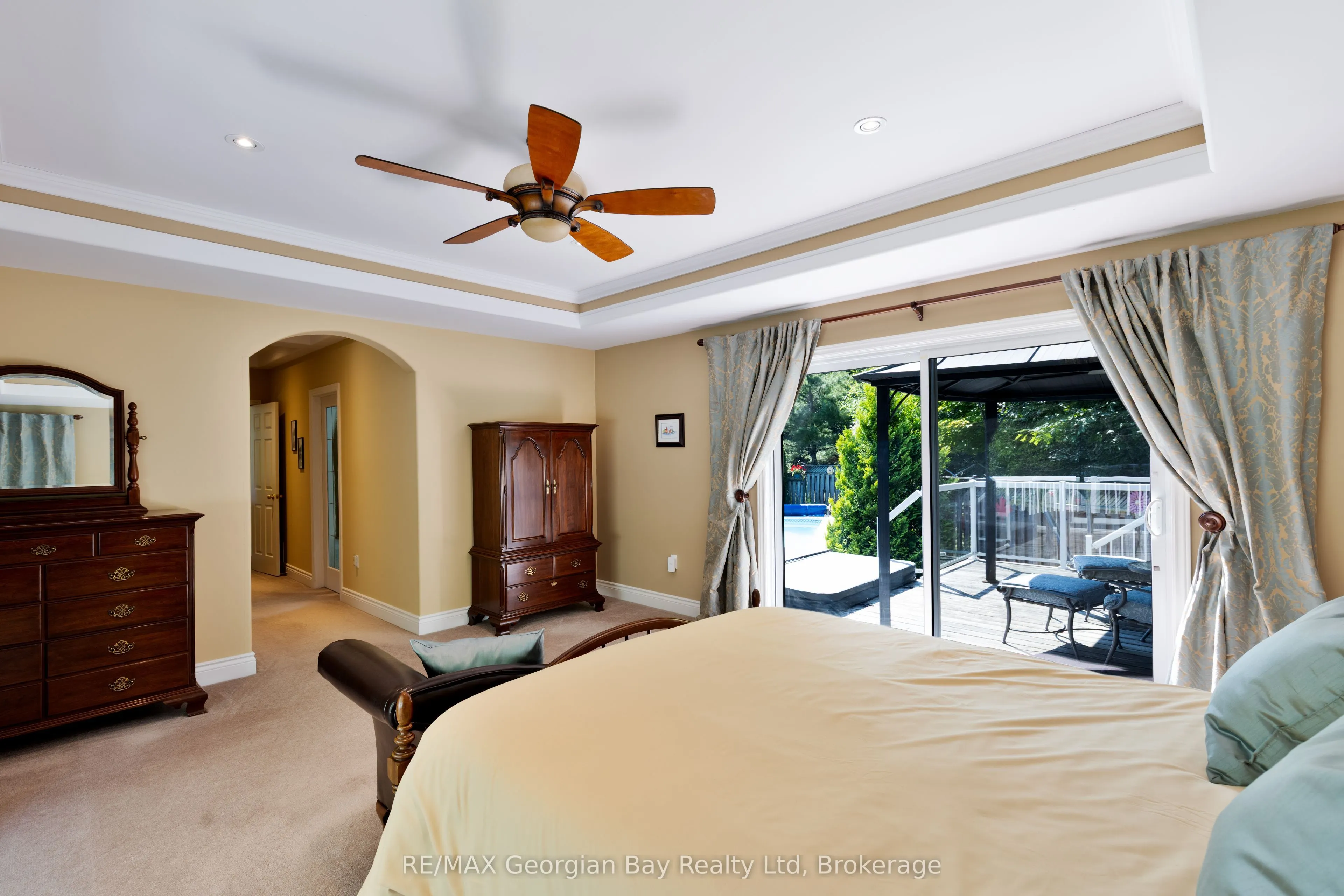 3 Oakdale Court