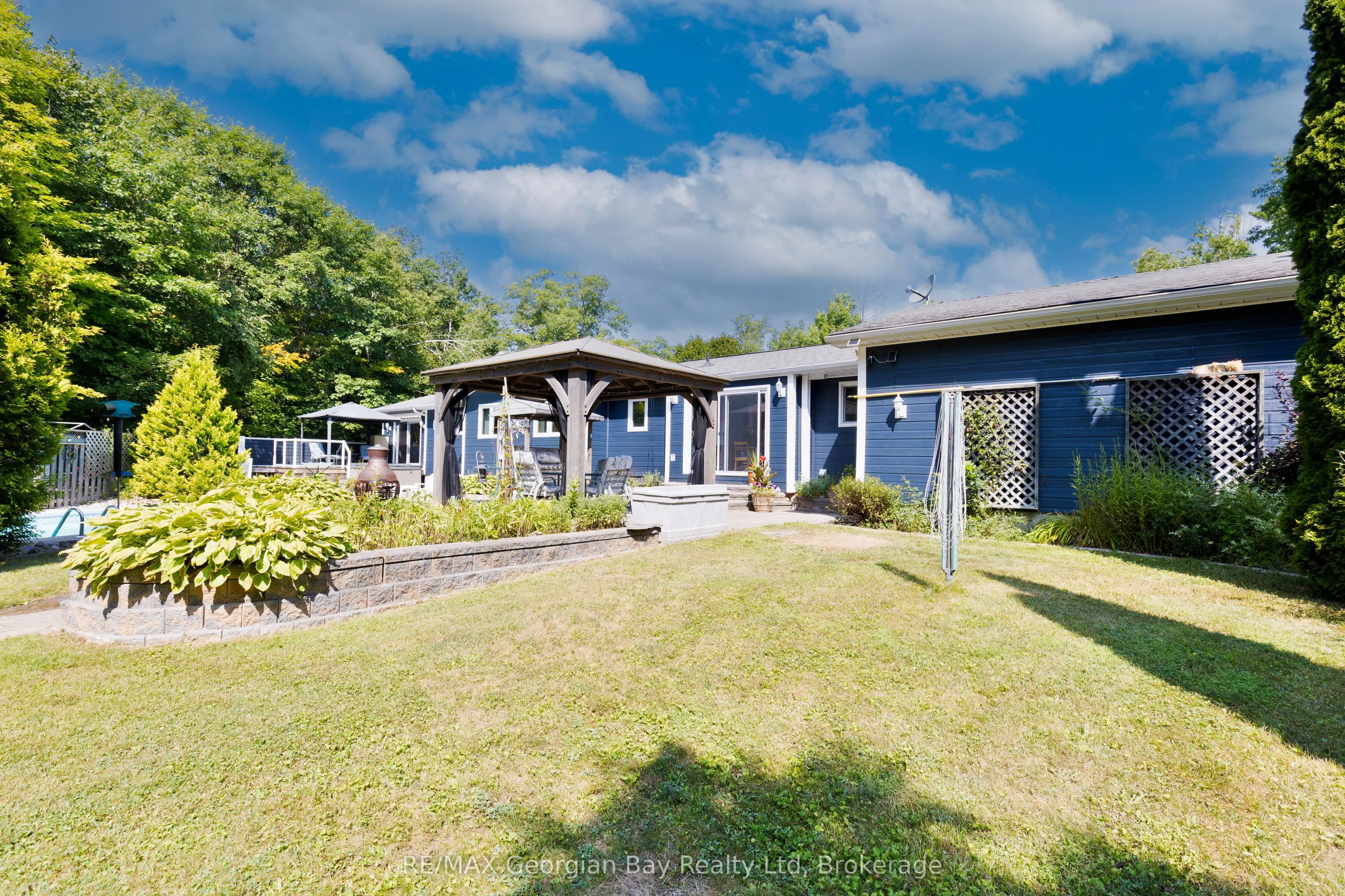 3 Oakdale Court