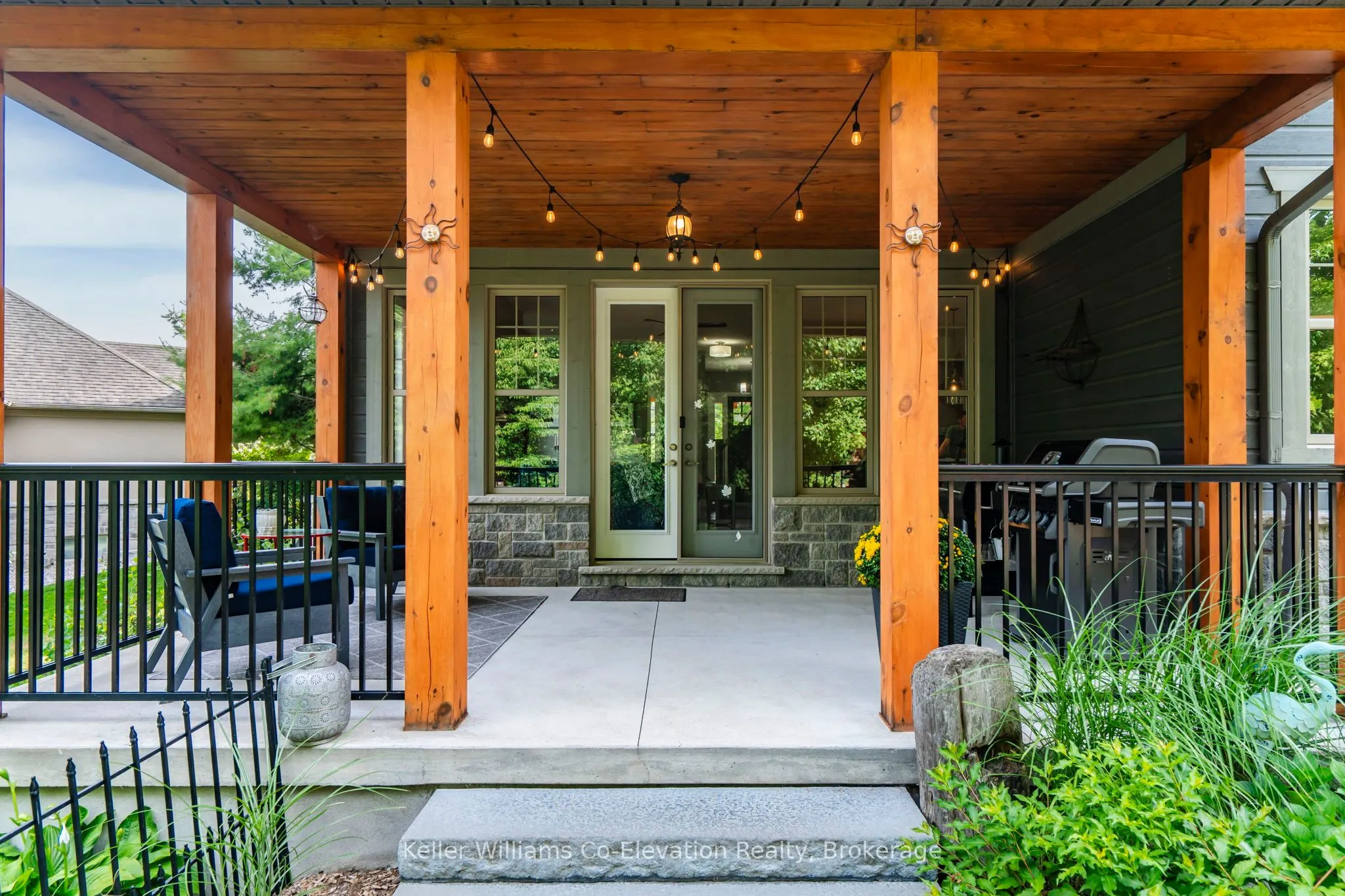 16 Ridgewood Court
