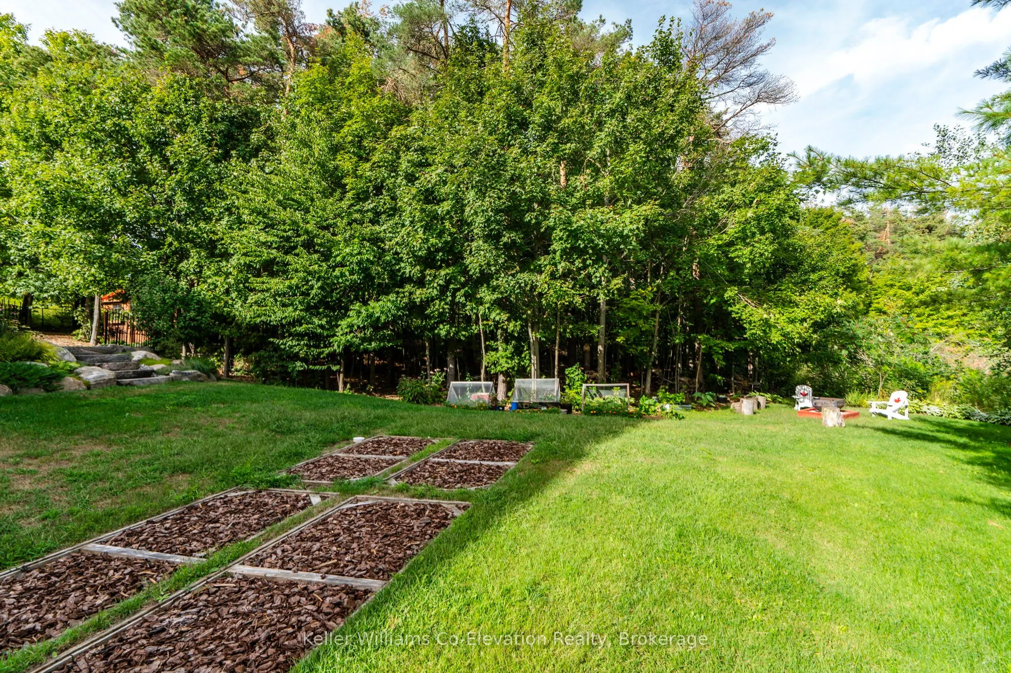 16 Ridgewood Court