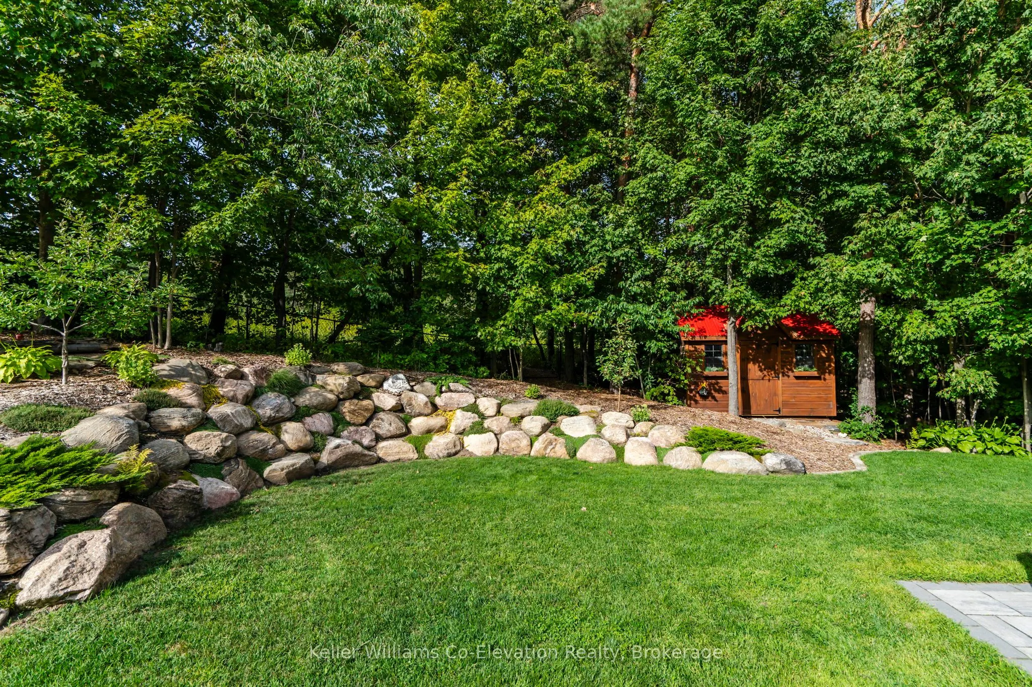 16 Ridgewood Court