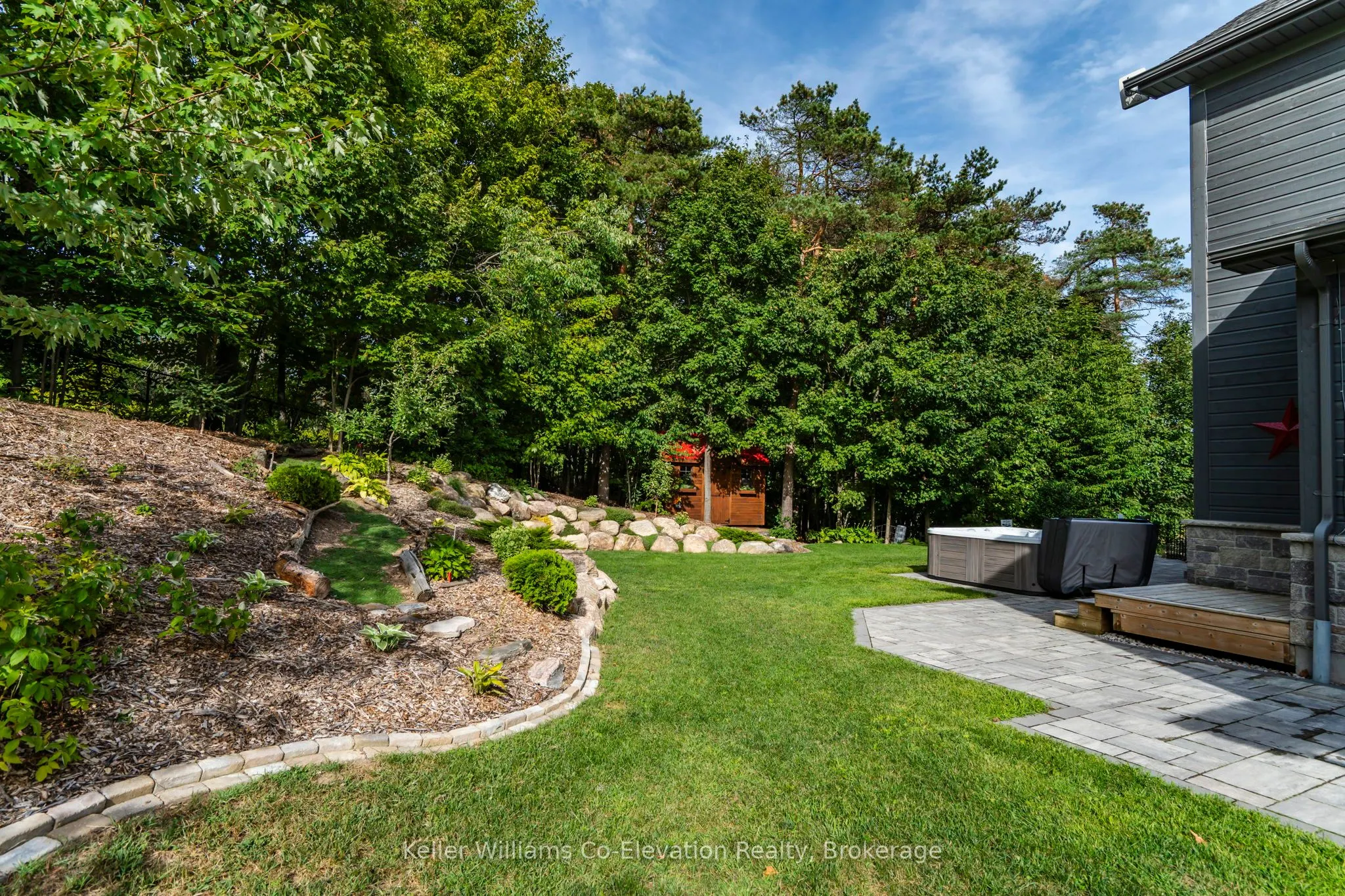 16 Ridgewood Court