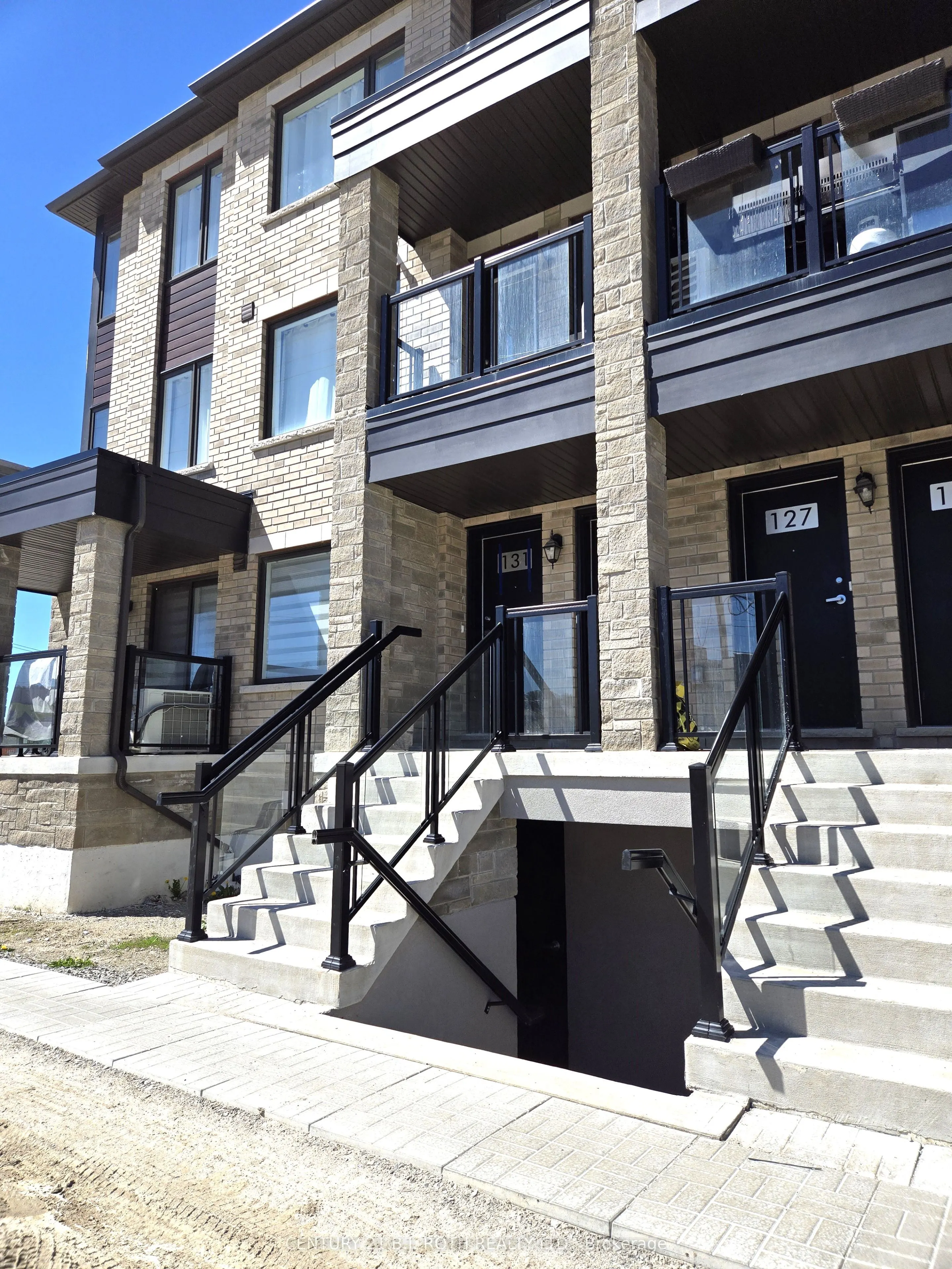 131 Appletree Lane, #127
