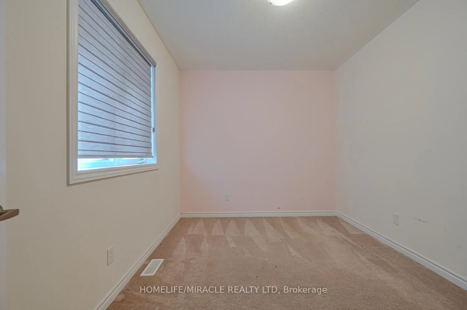 8 Beatrice Drive