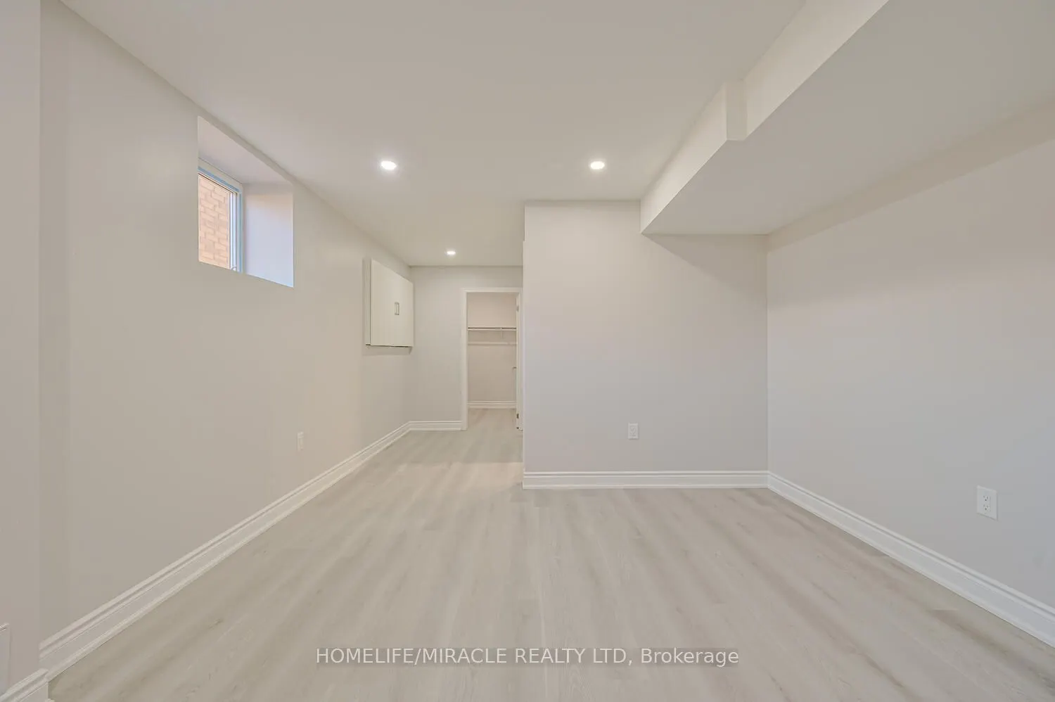 8 Beatrice Drive
