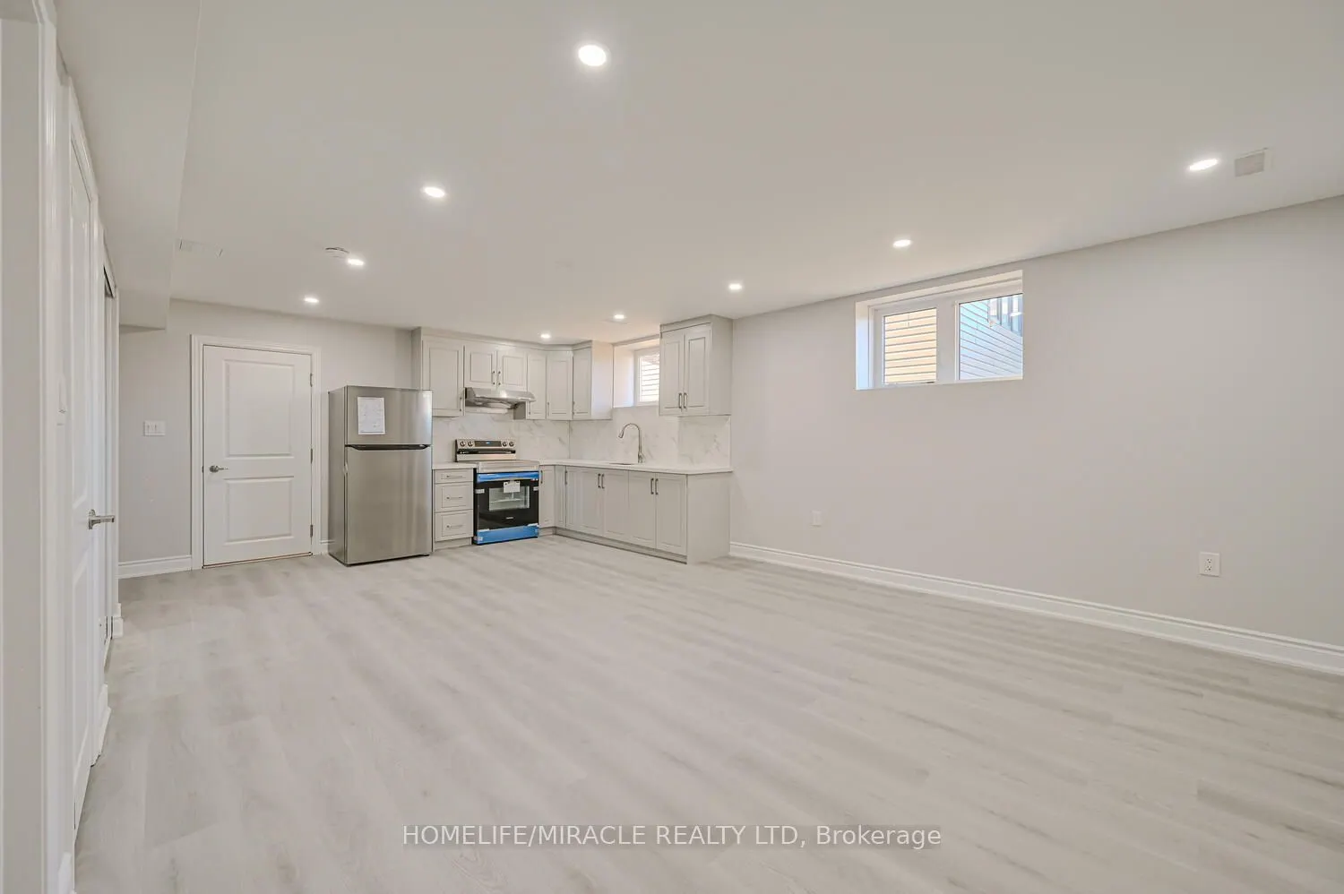 8 Beatrice Drive