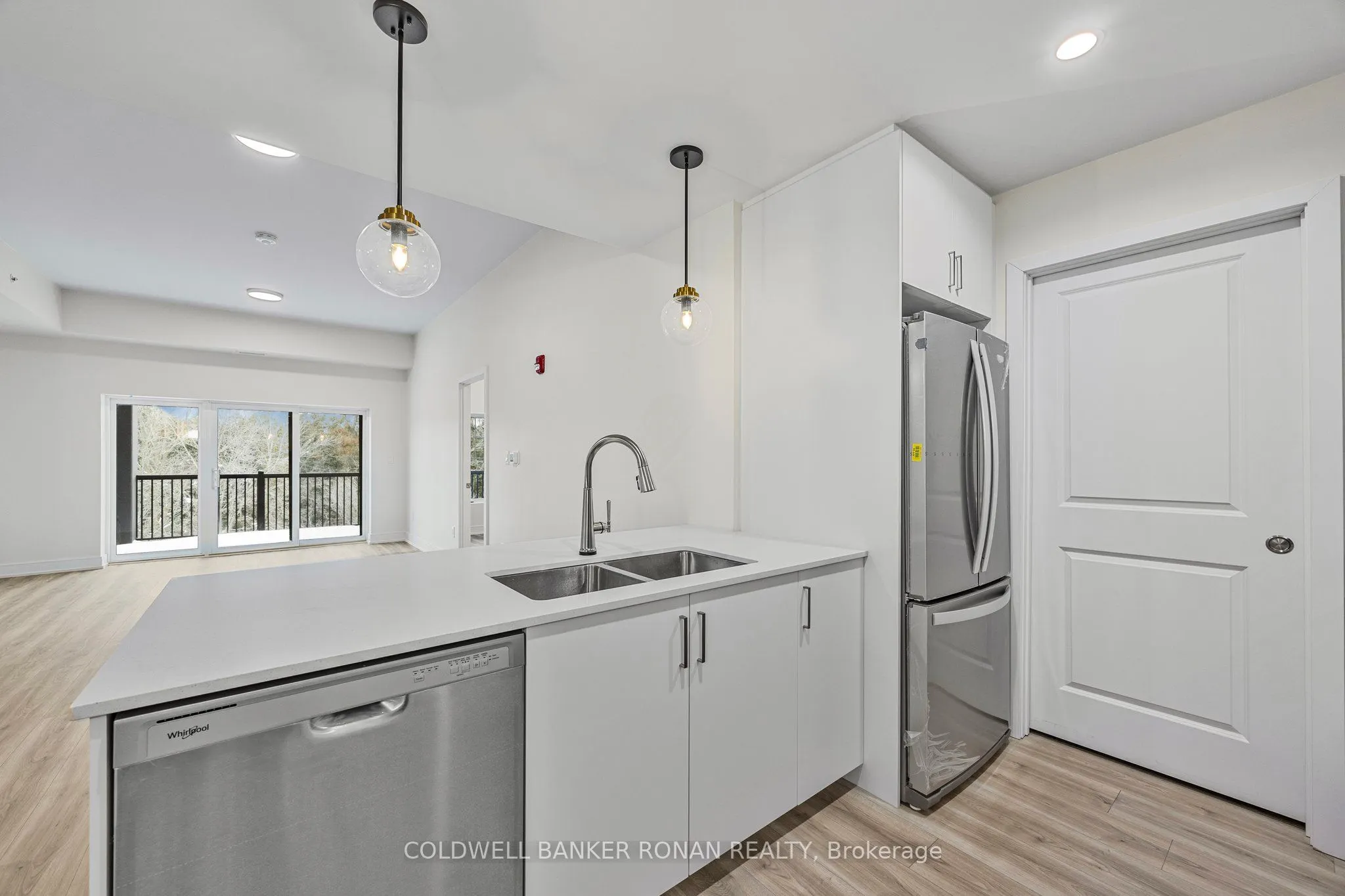 121 Mary Street, #316