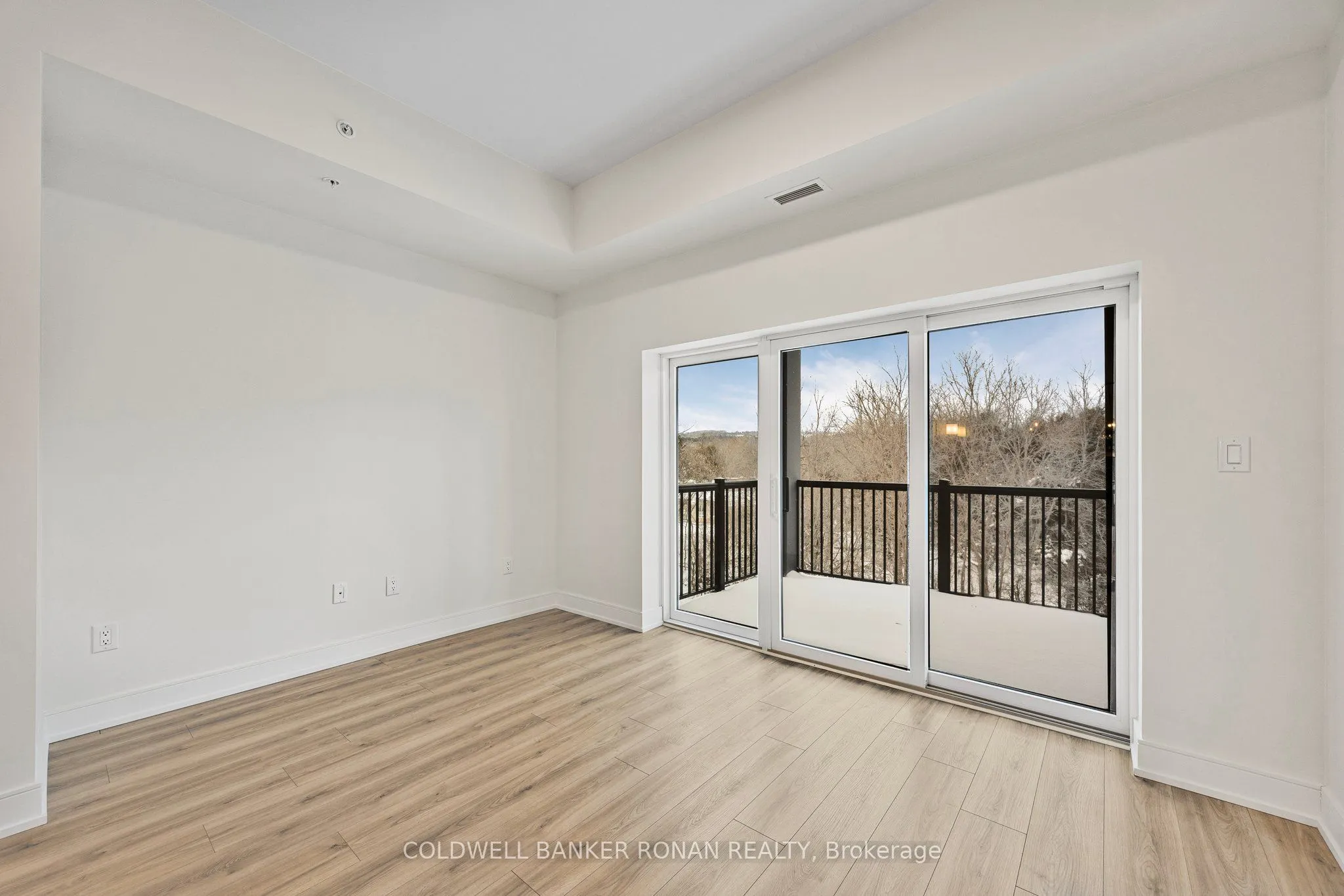 121 Mary Street, #316