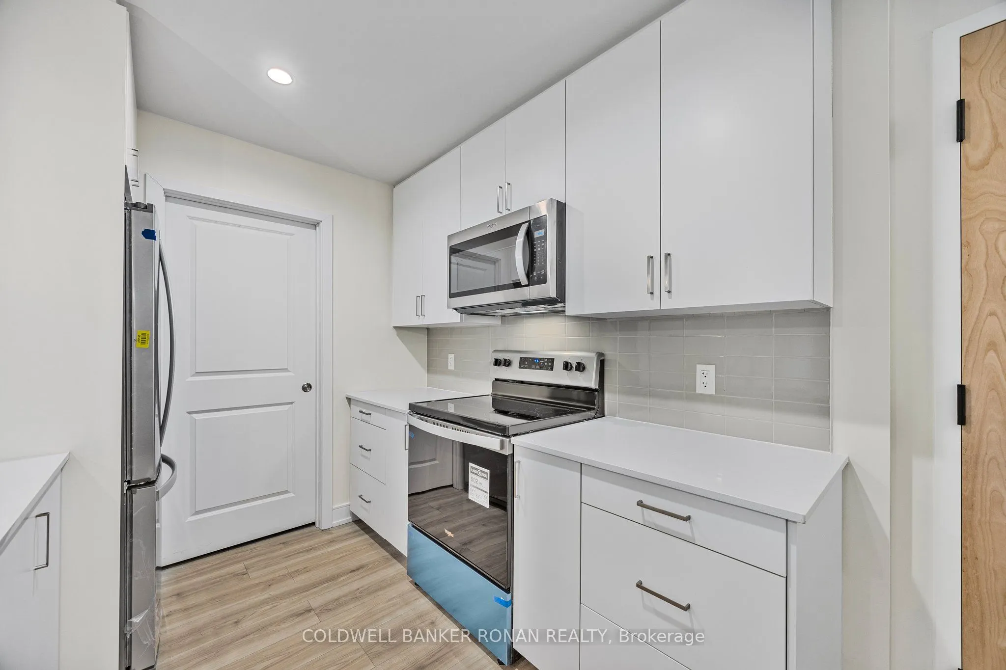 121 Mary Street, #316
