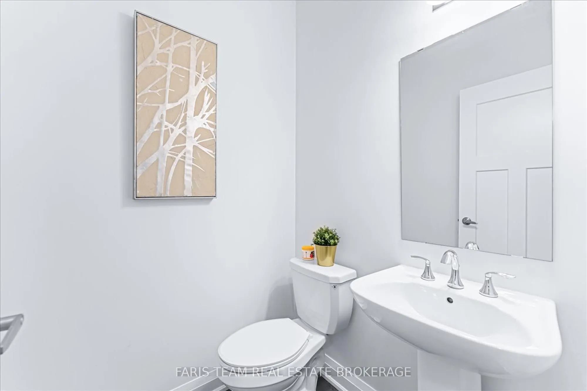 27 Julia Crescent, #41