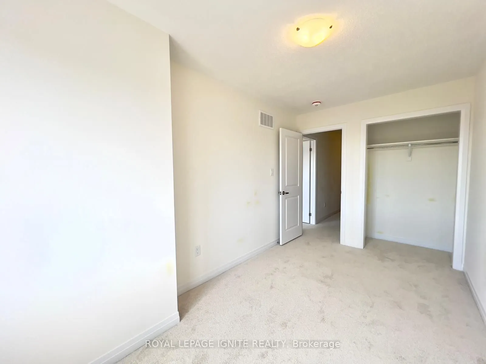 522 Hudson Crescent
