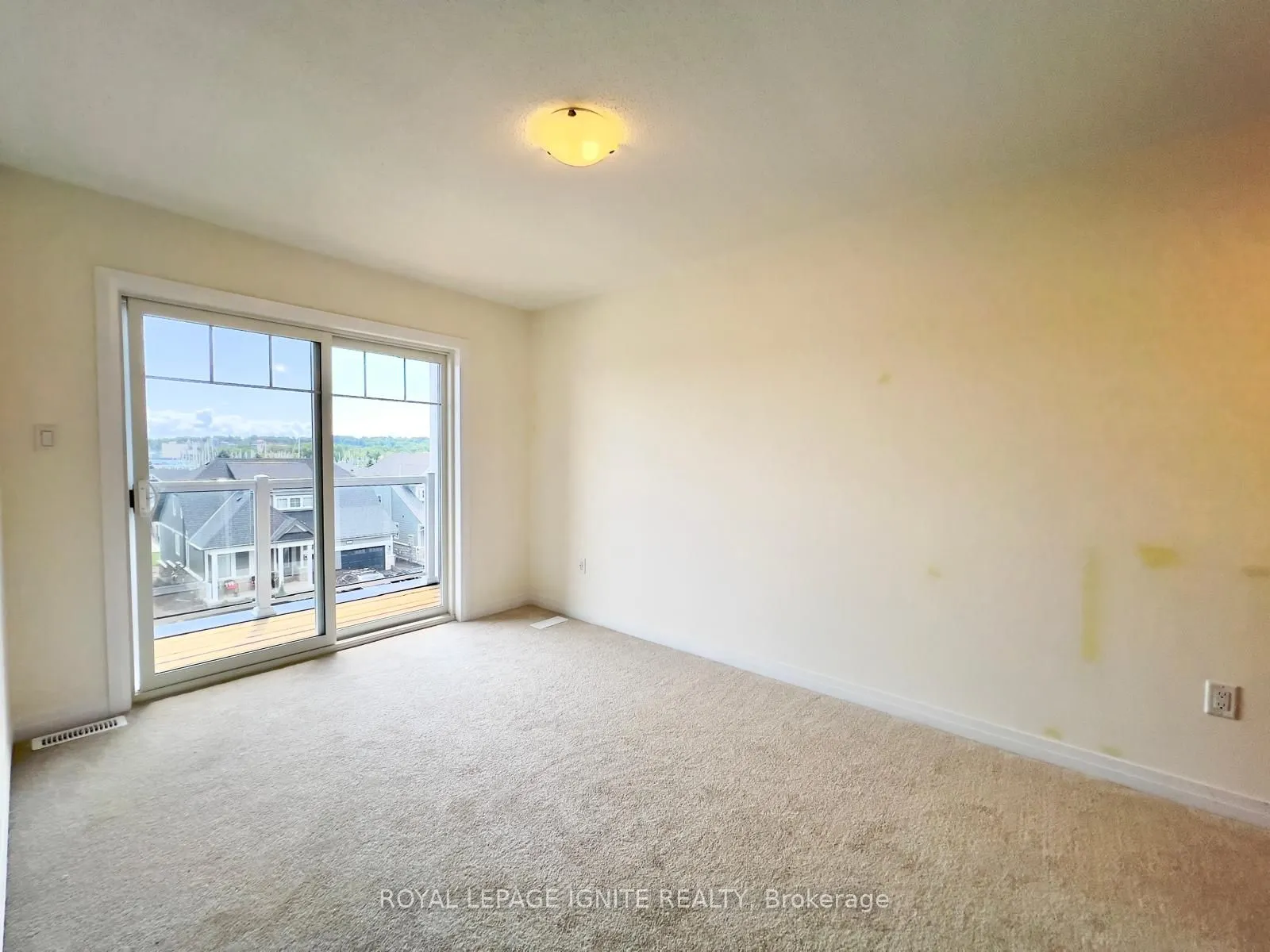 522 Hudson Crescent