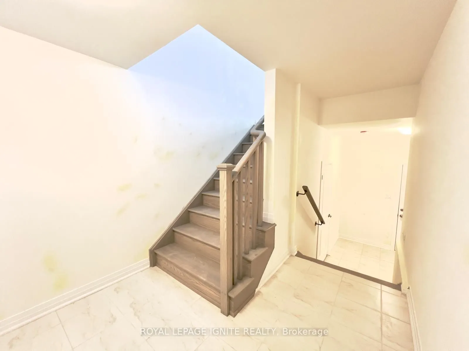 522 Hudson Crescent