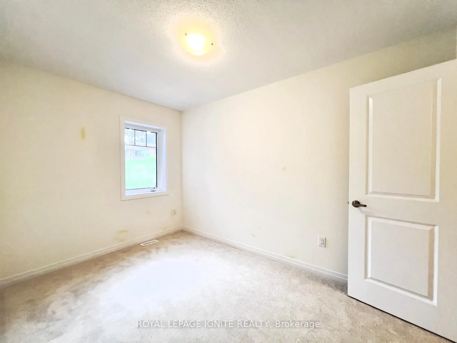 522 Hudson Crescent