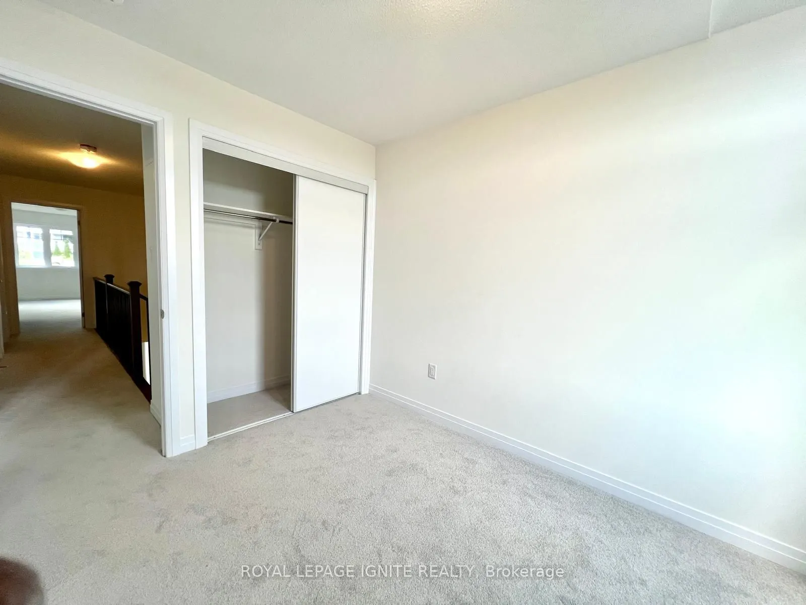 562 Hudson Crescent