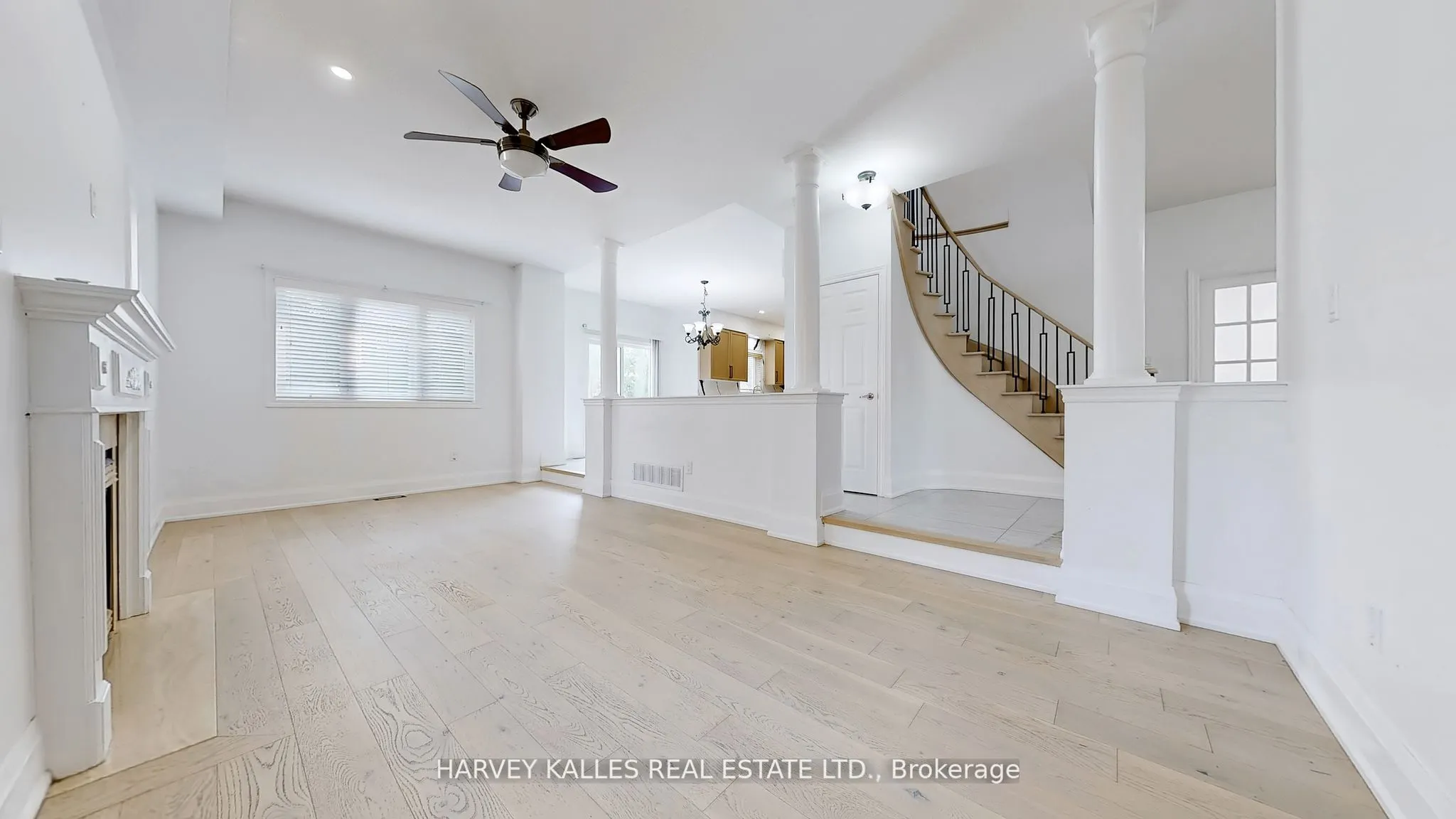 13 Oakside Court