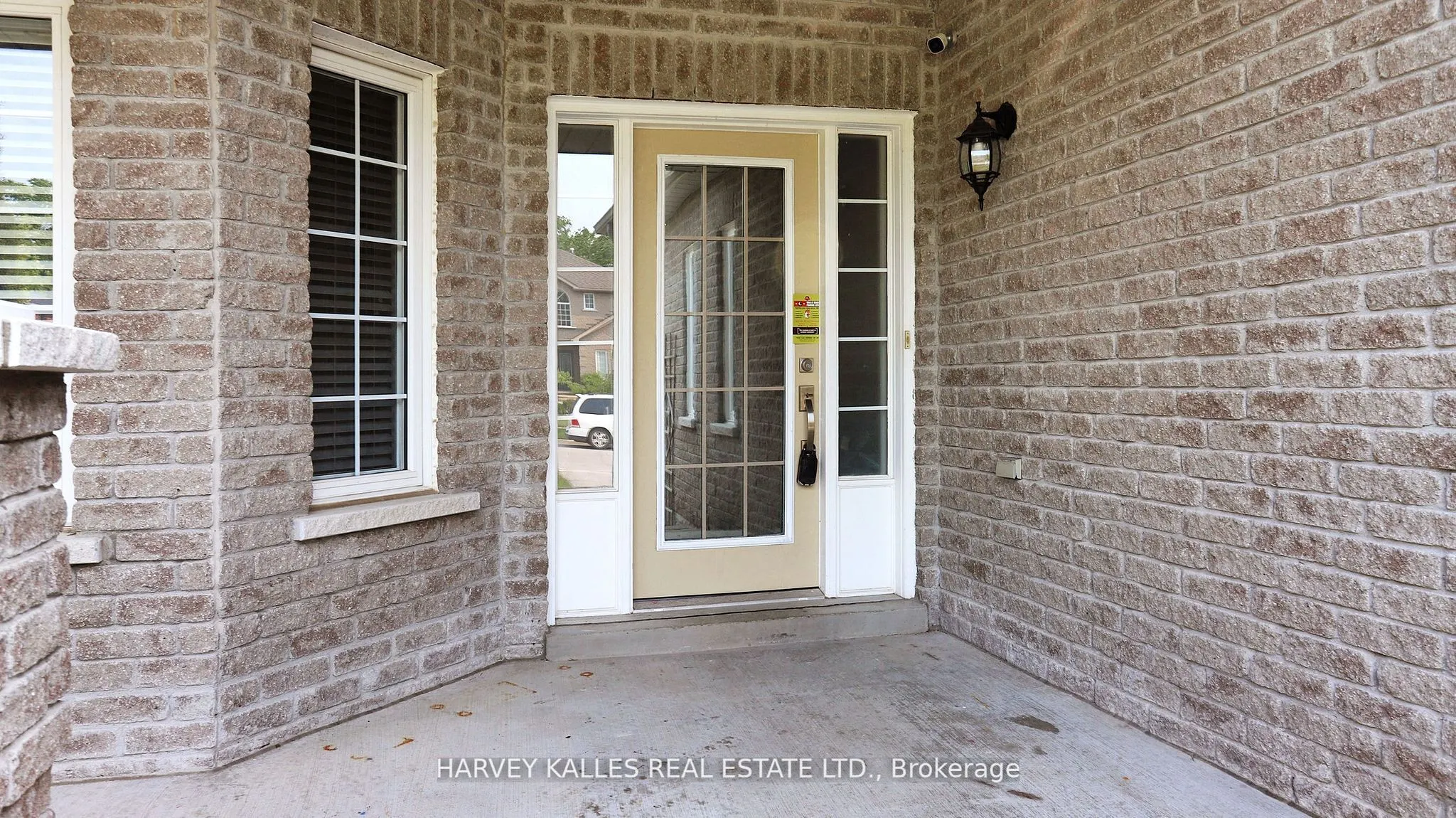 13 Oakside Court