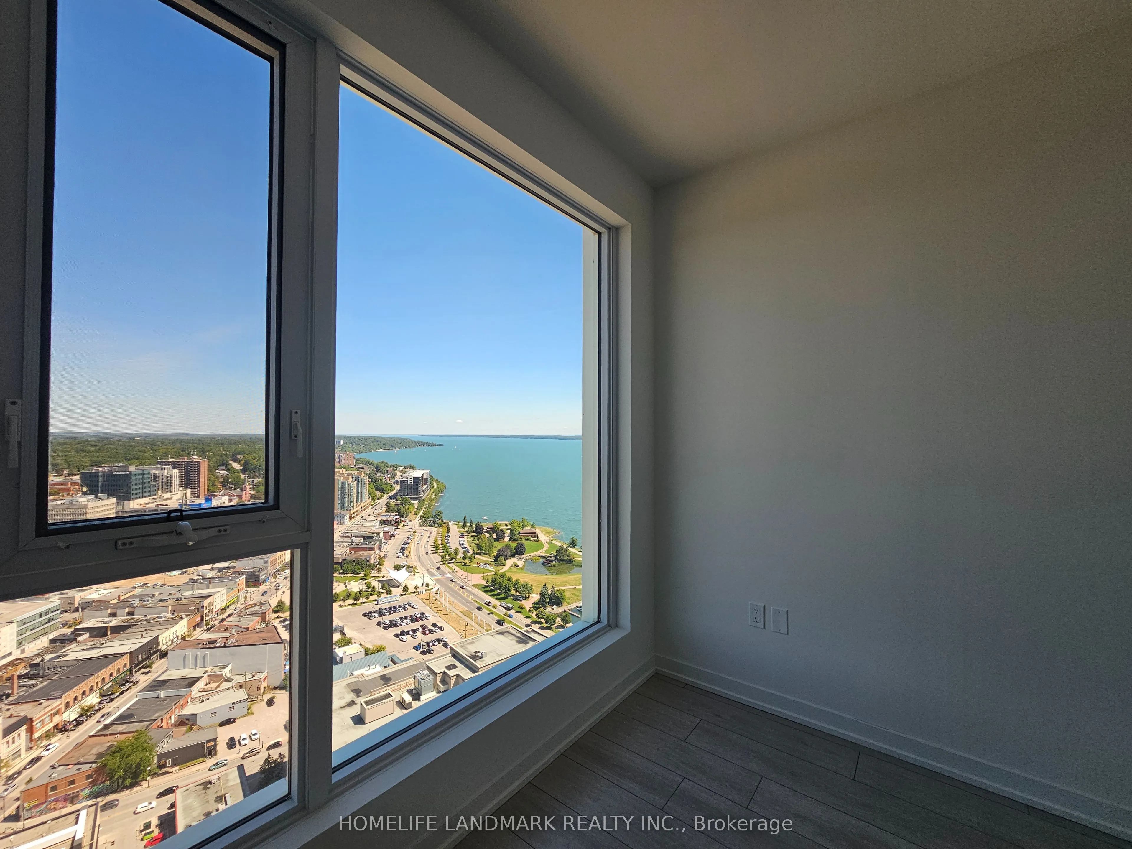 39 Mary Street, #3006