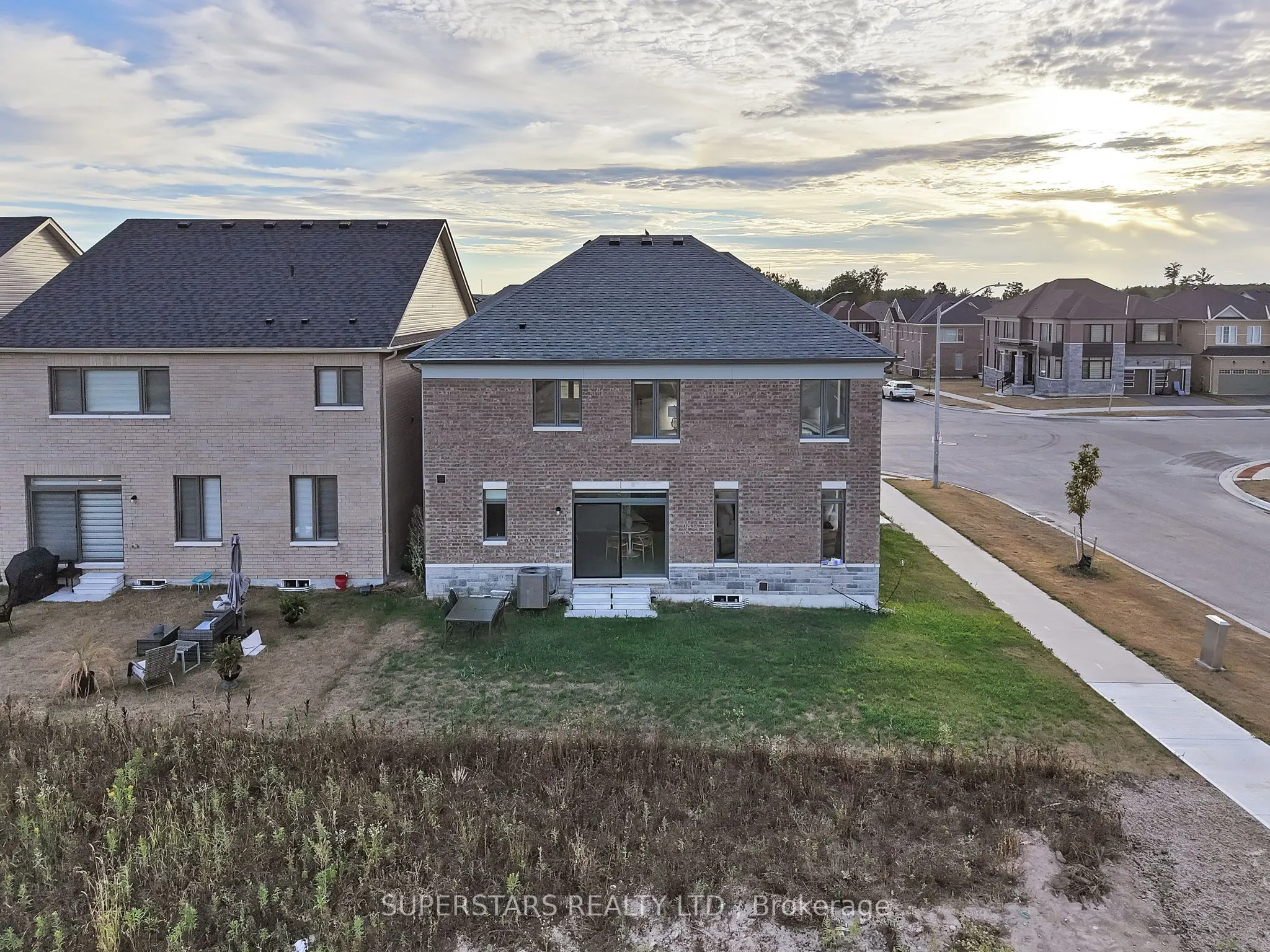 142 Terry Fox Drive
