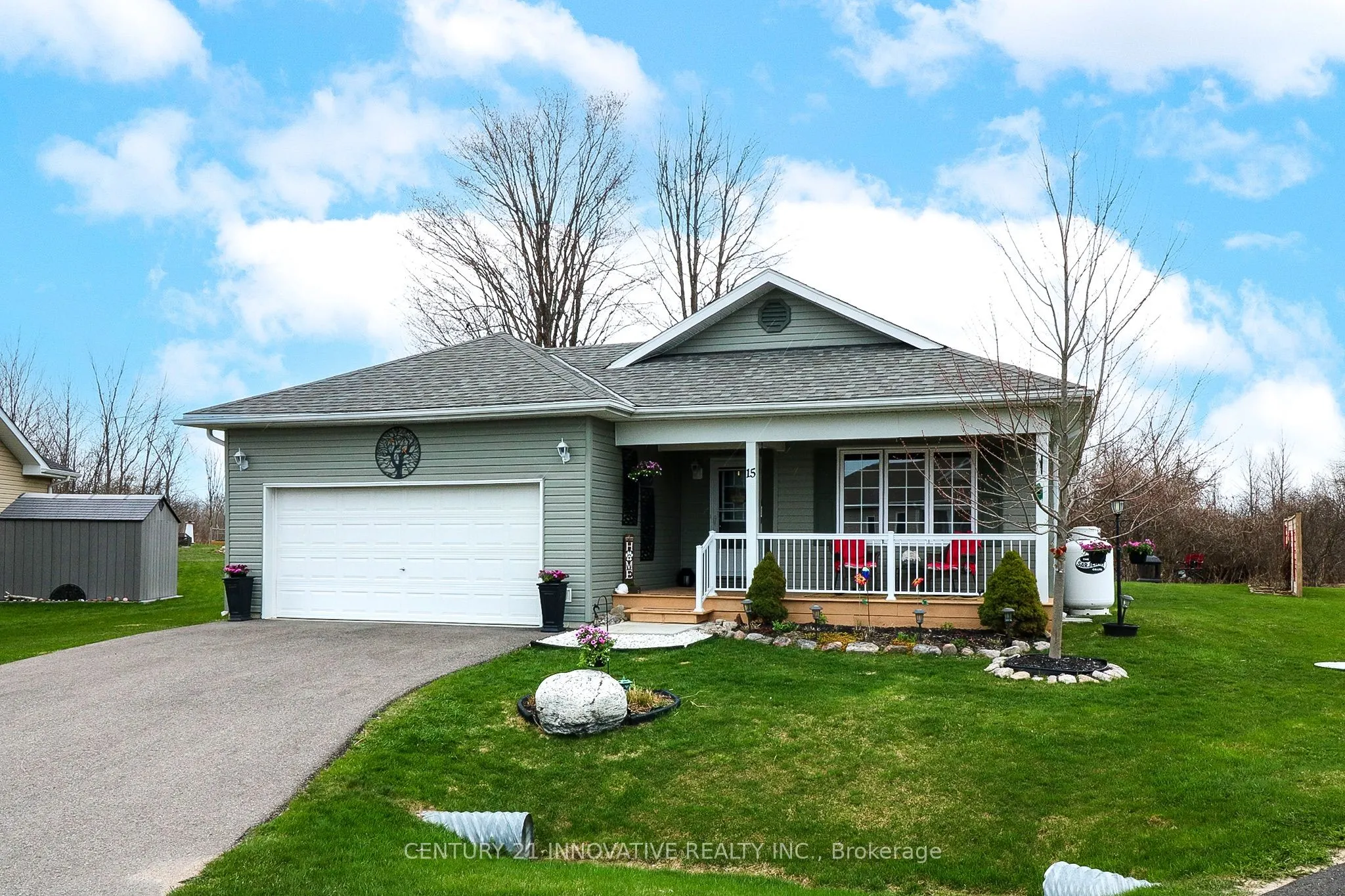 15 Aisworth Drive