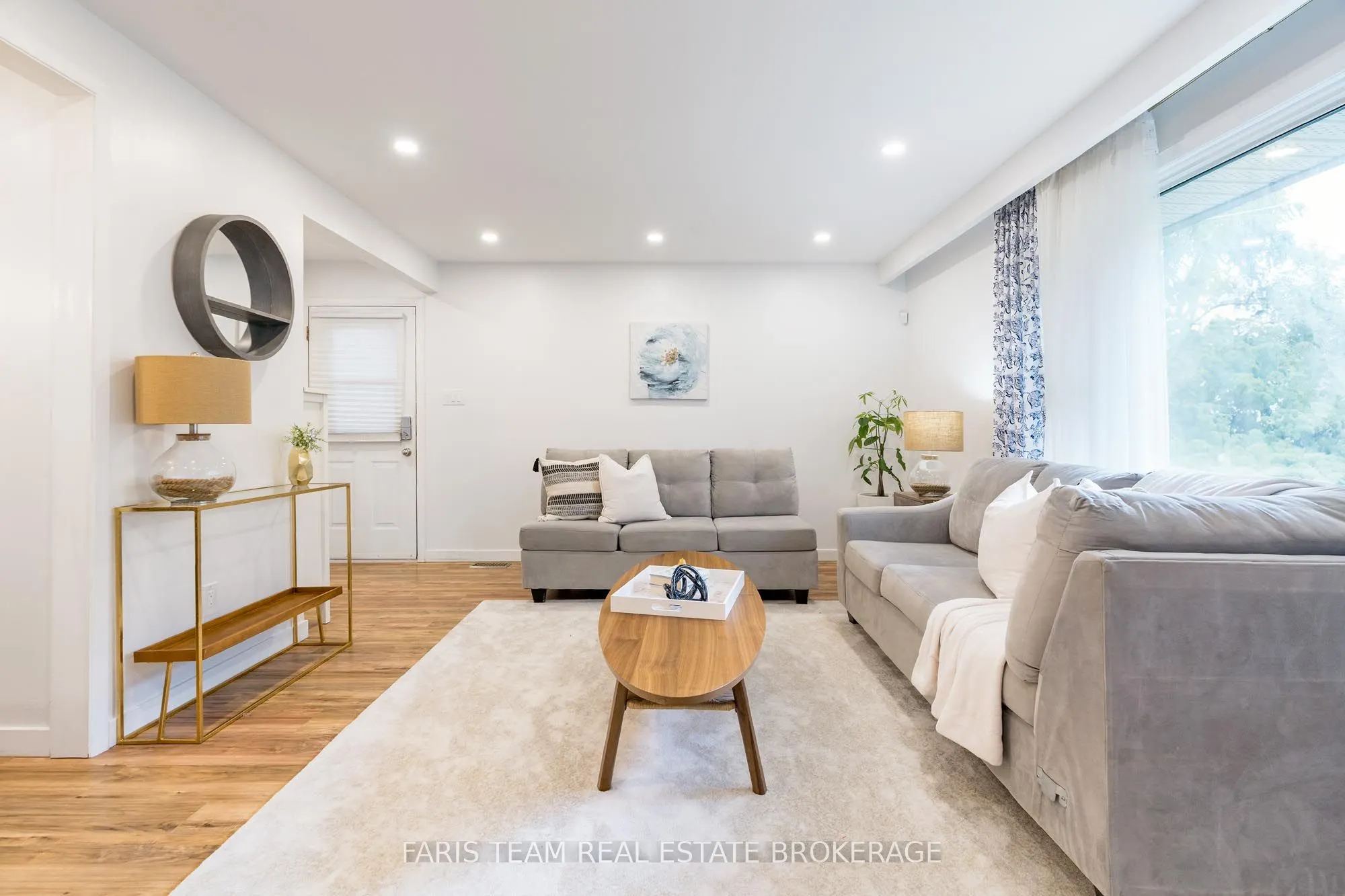 4B Oak Street