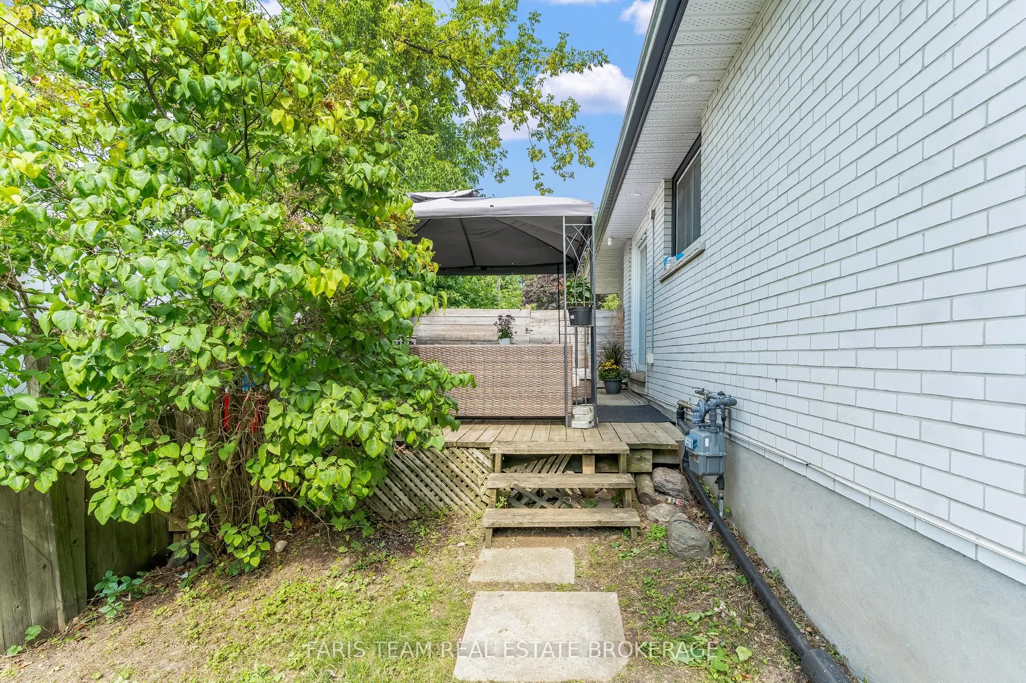 4B Oak Street