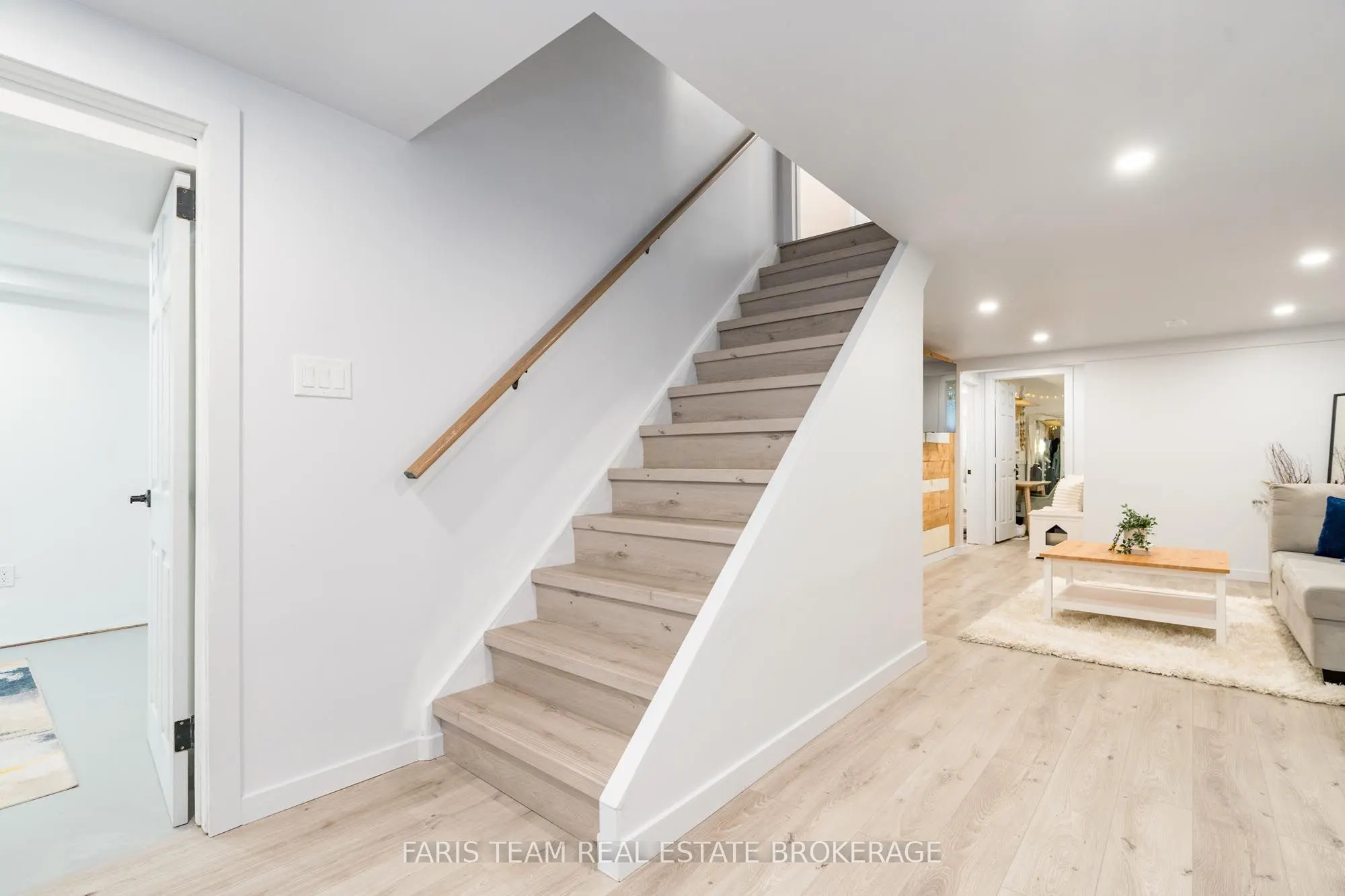 4B Oak Street