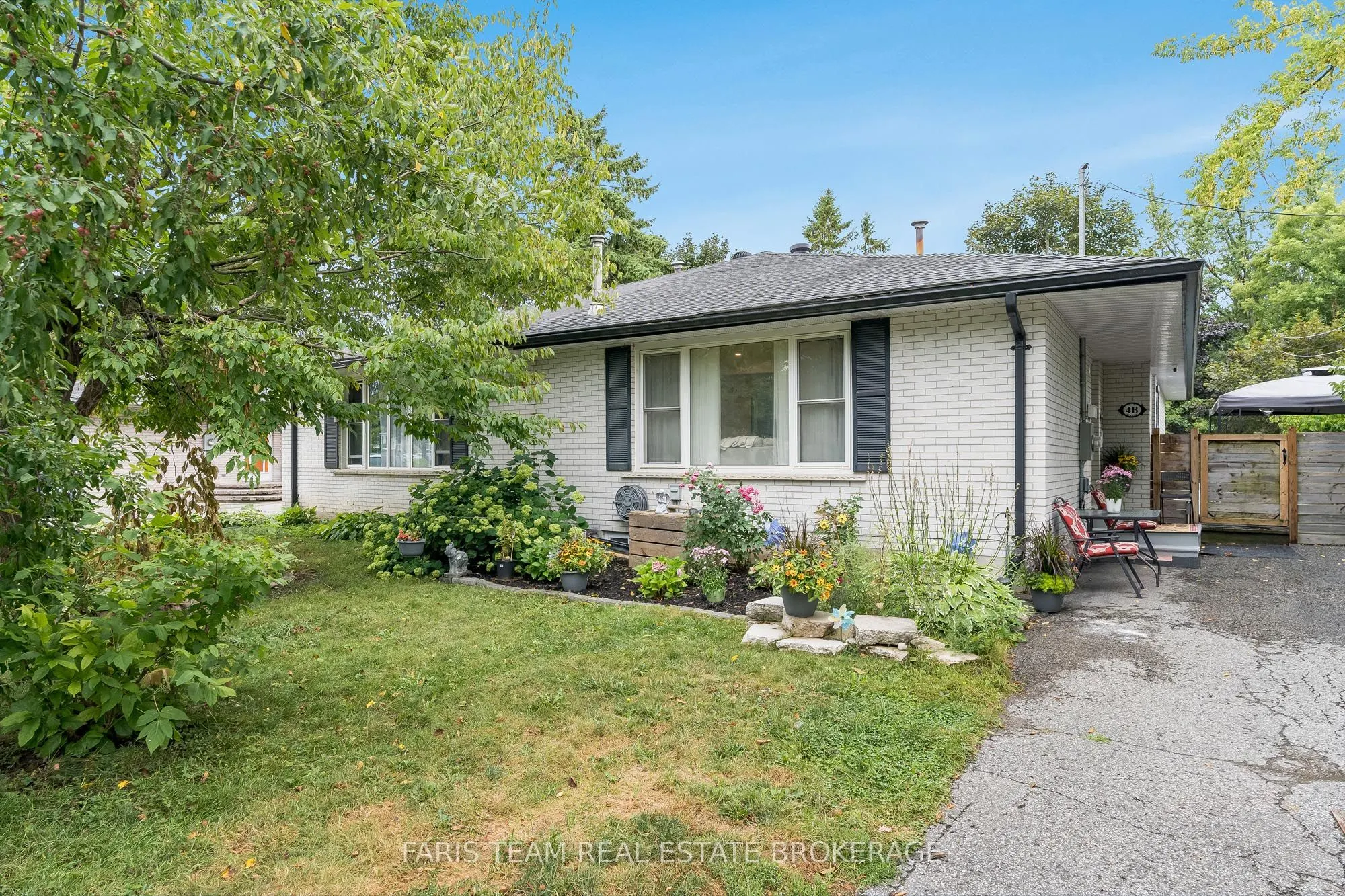 4B Oak Street