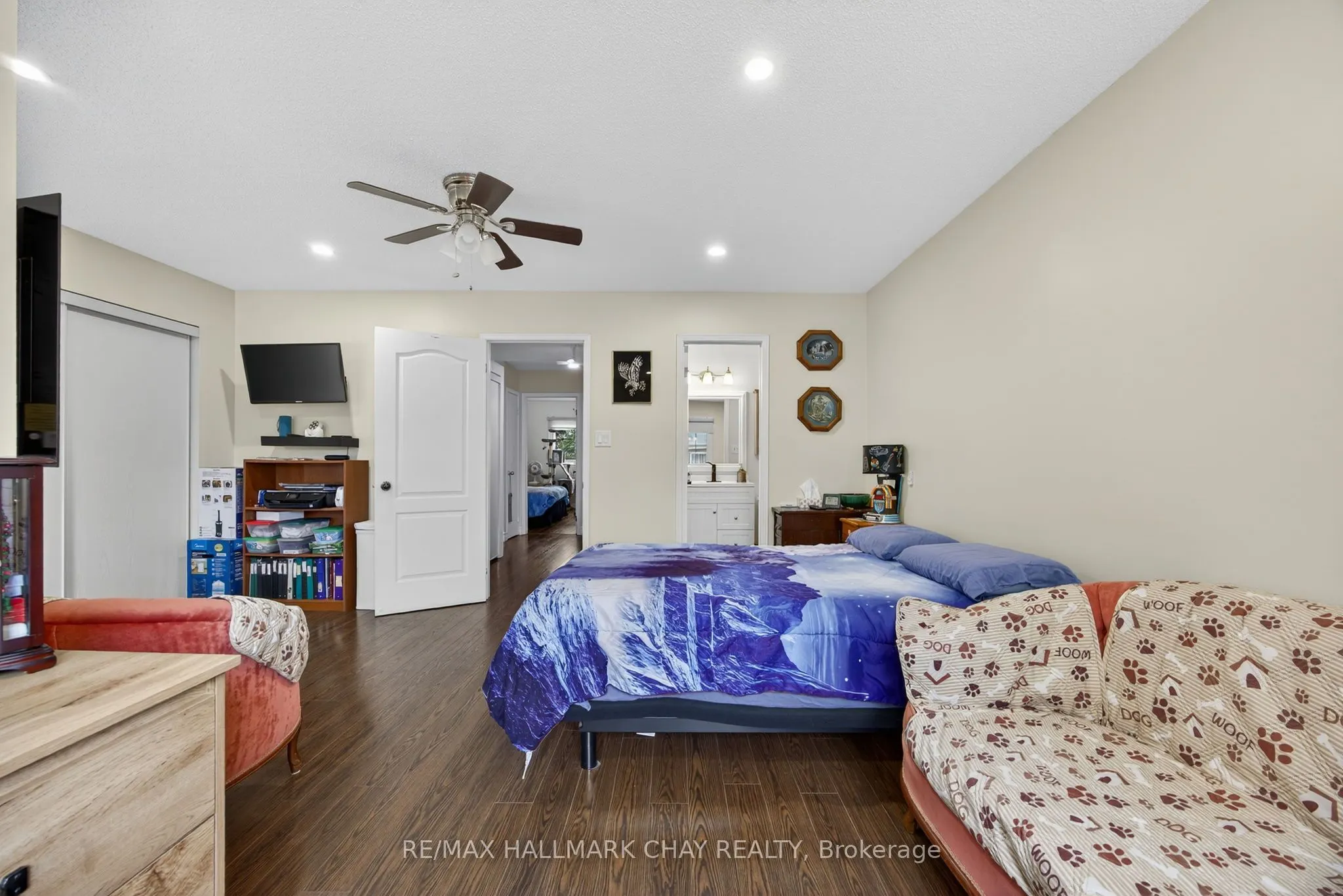 165 Kozlov Street, #22