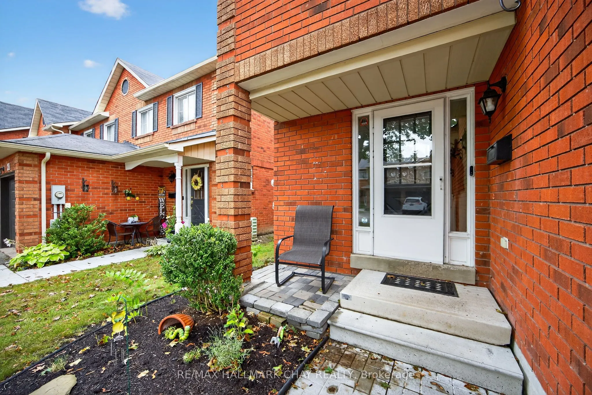 165 Kozlov Street, #22