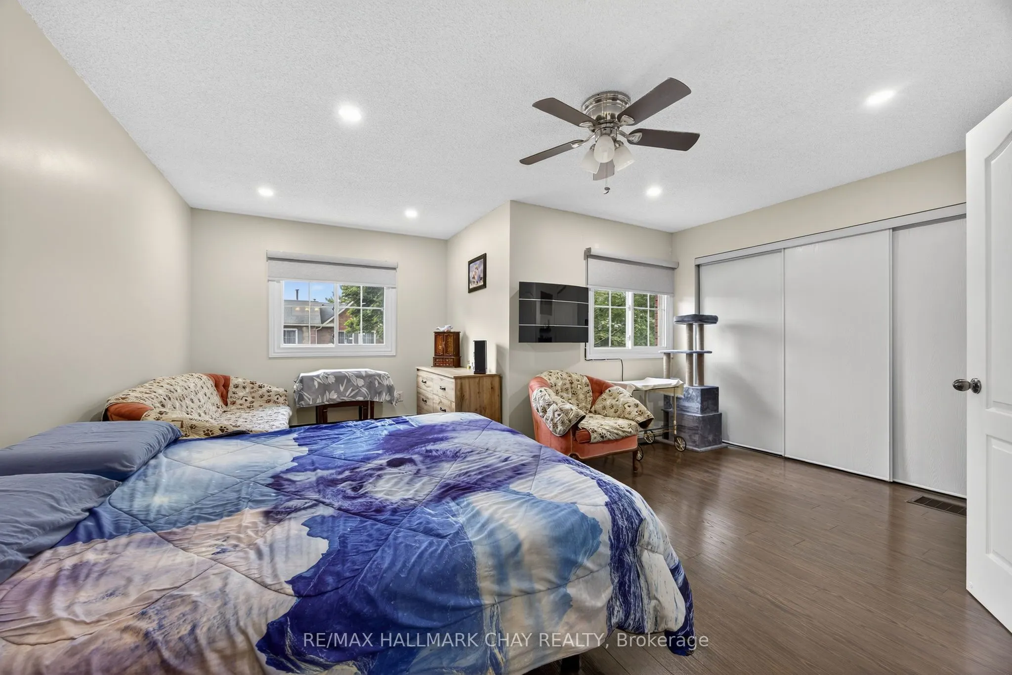 165 Kozlov Street, #22