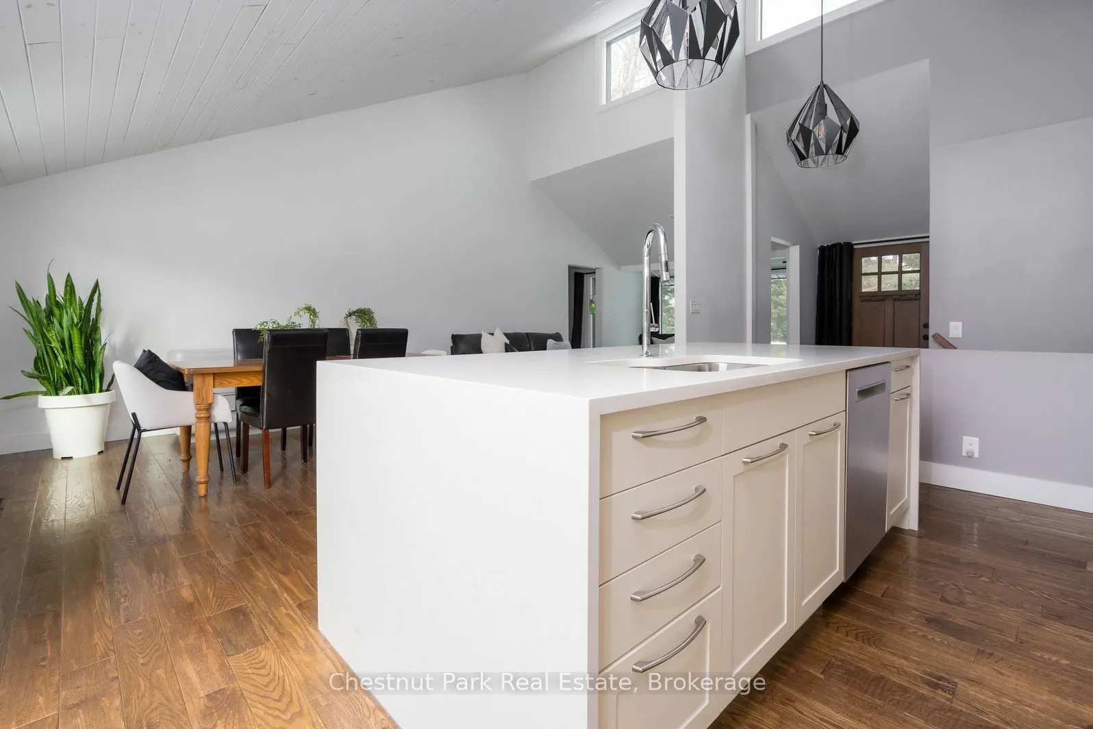 2890 Nottawasaga Conc 10 N