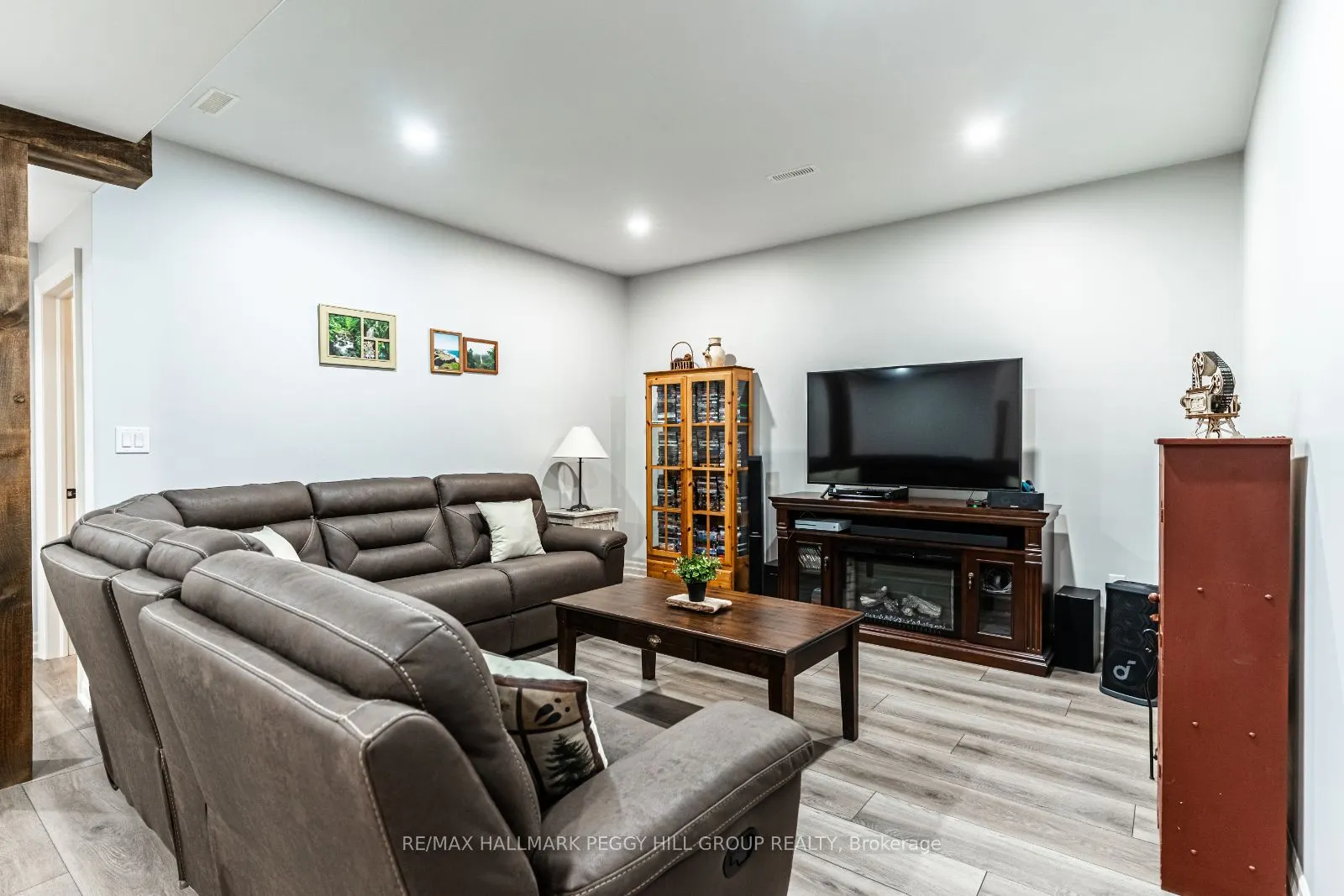 6 Valleyview Drive