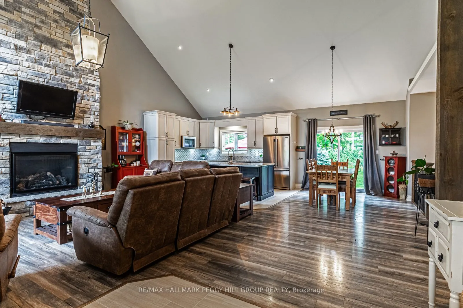 6 Valleyview Drive