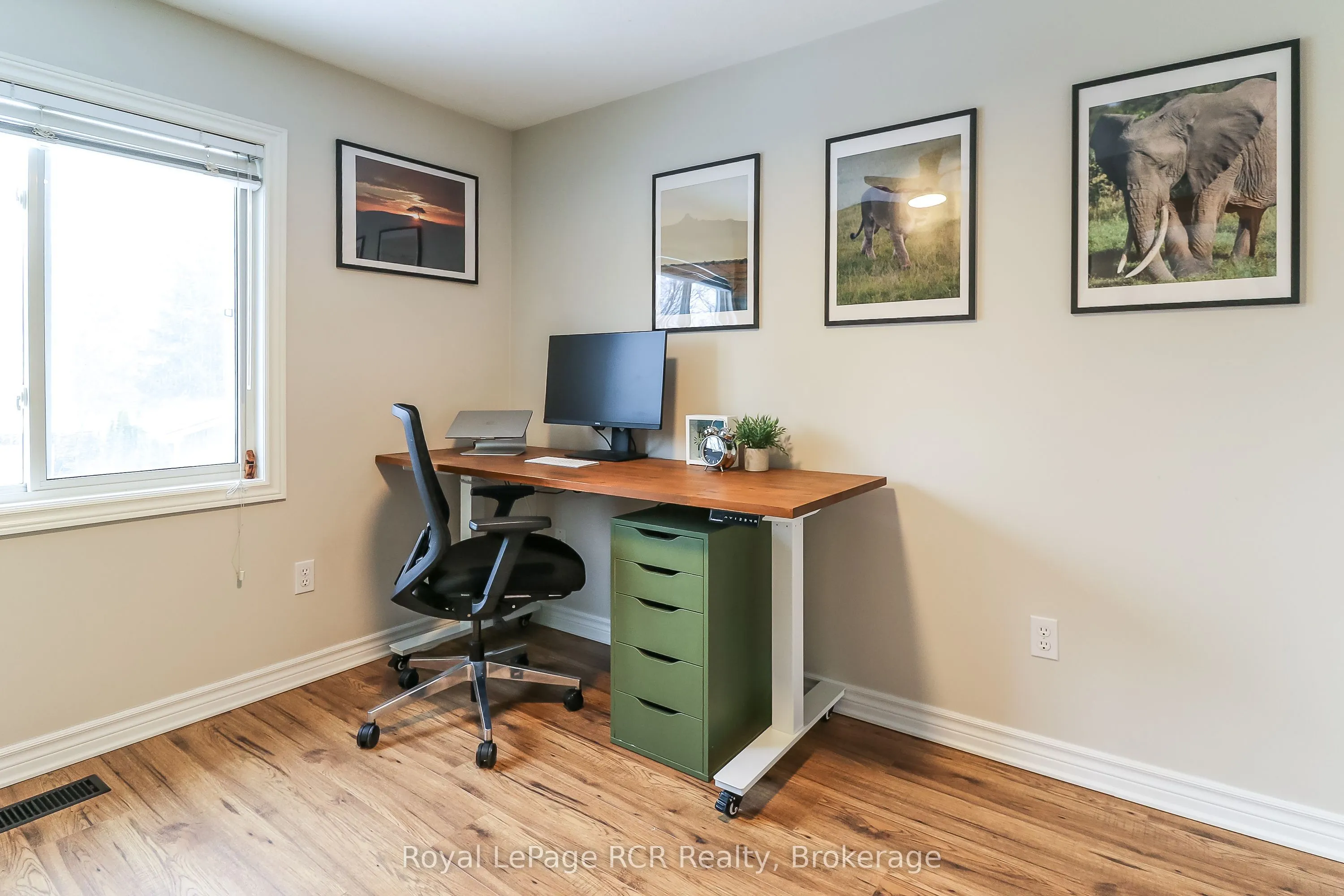 50 Highlands Crescent