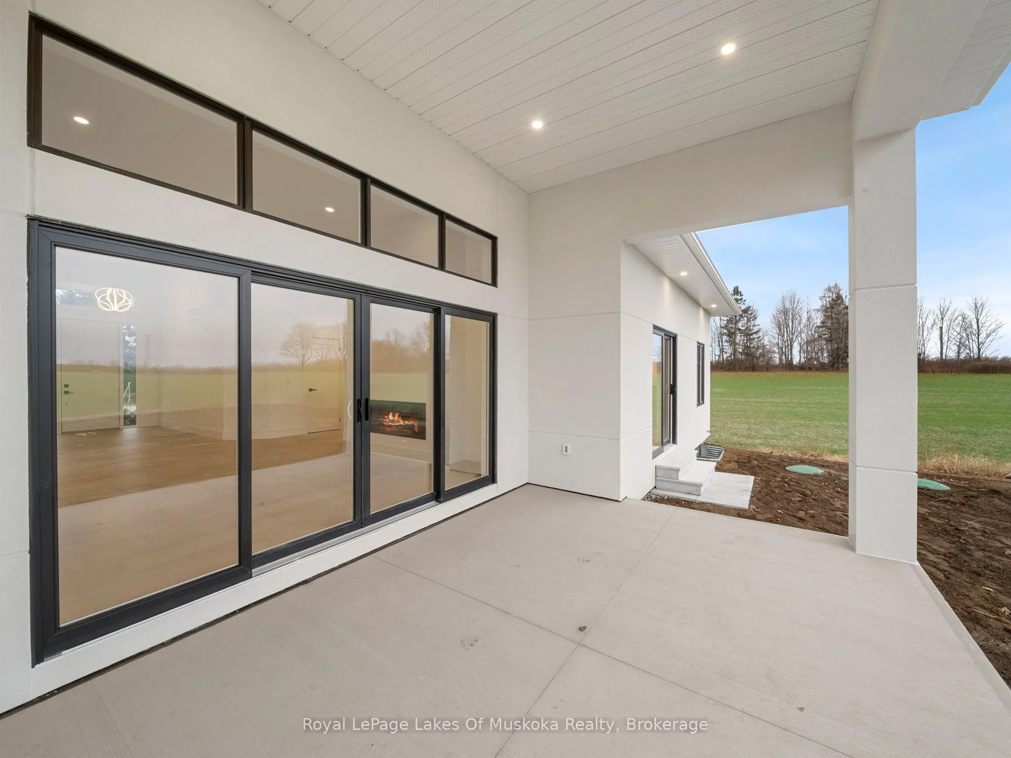 19 Henry Ball Court