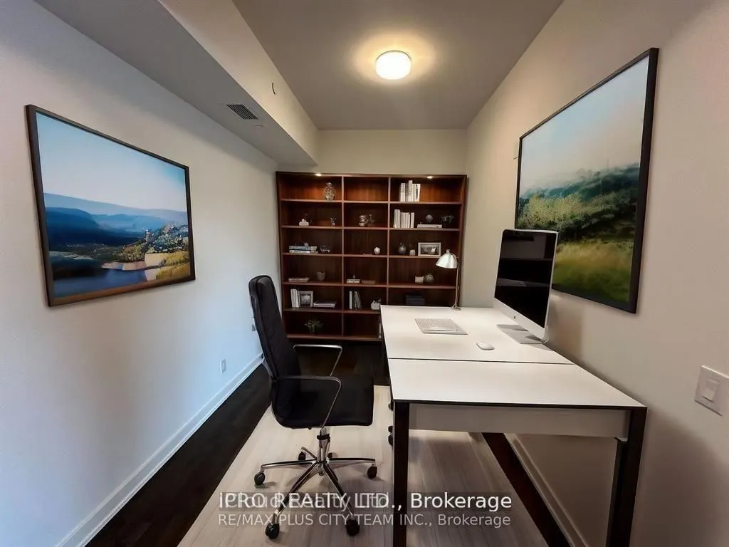56 Lakeside Terrace, #208