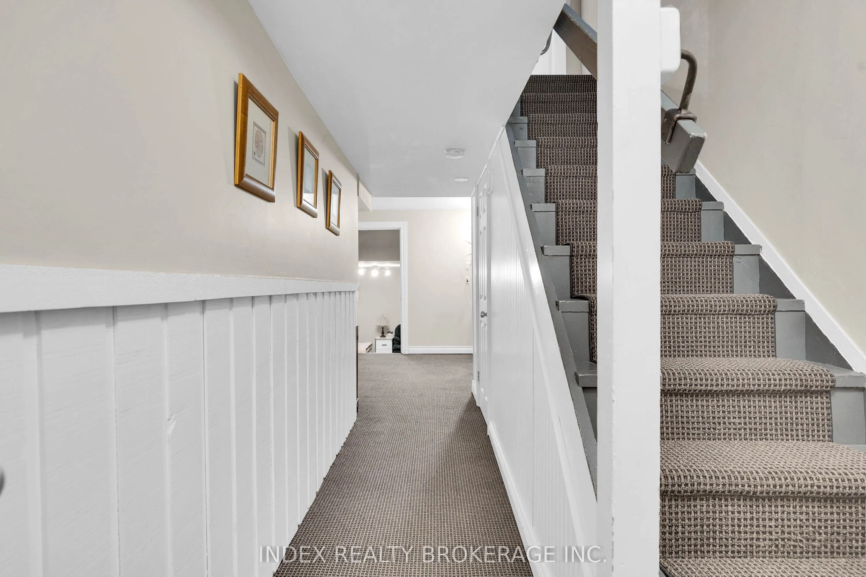 569 Tenth Street, #15