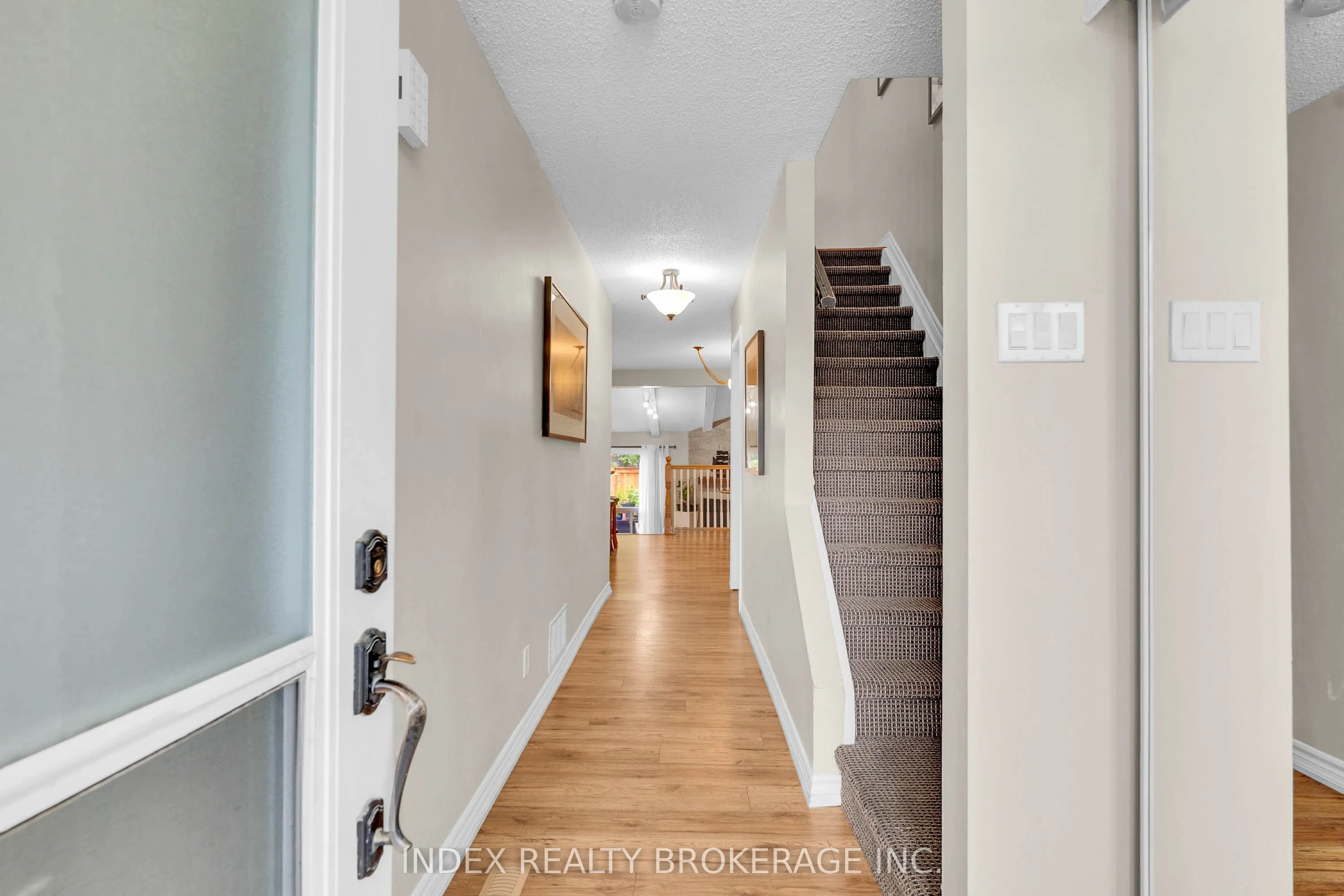 569 Tenth Street, #15