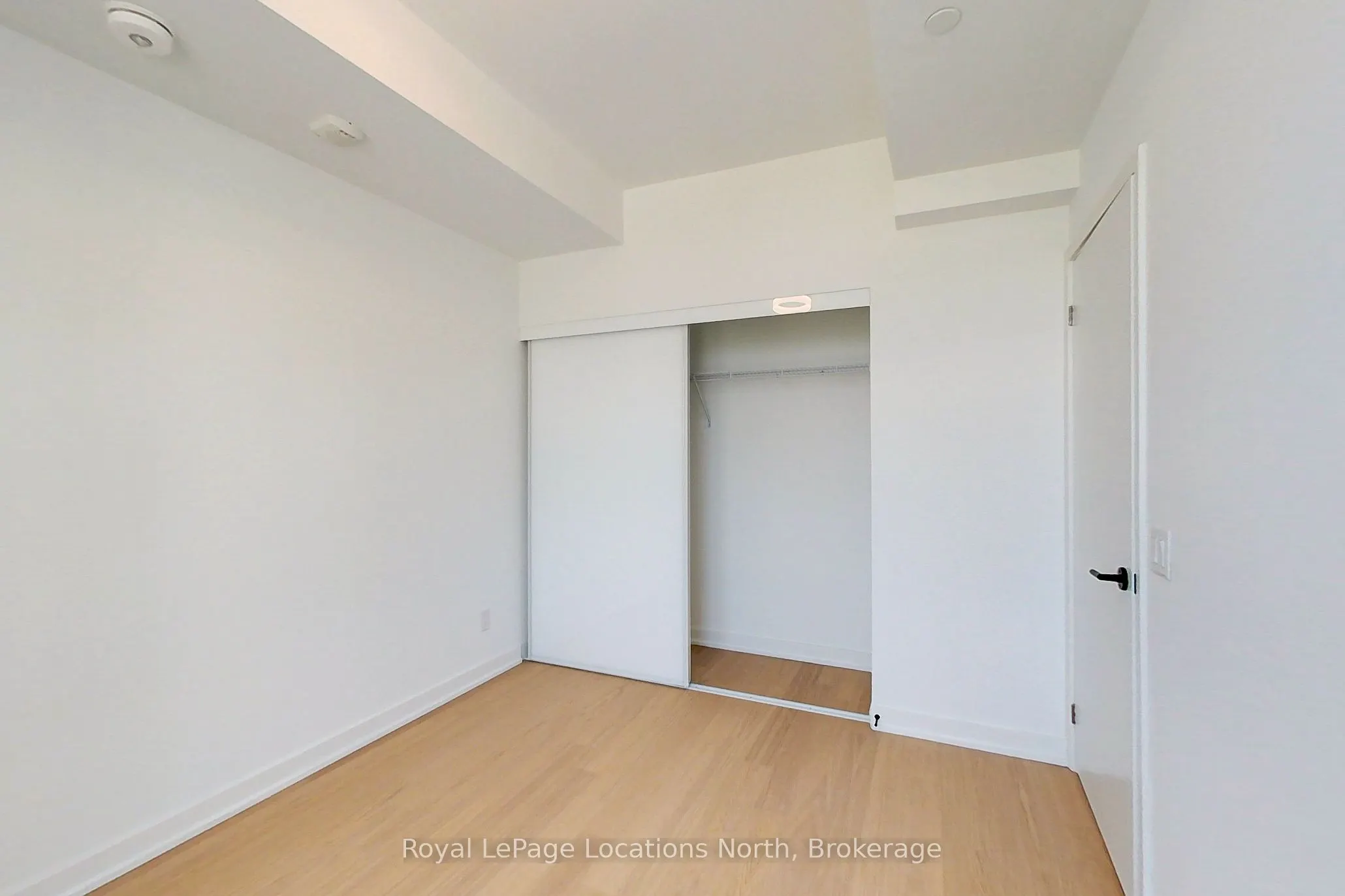 31 Huron Street, #303
