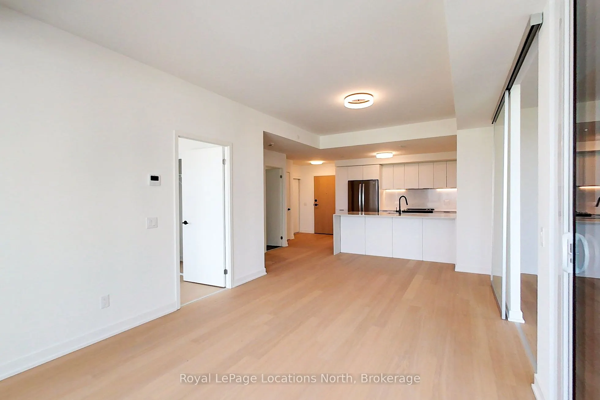 31 Huron Street, #303