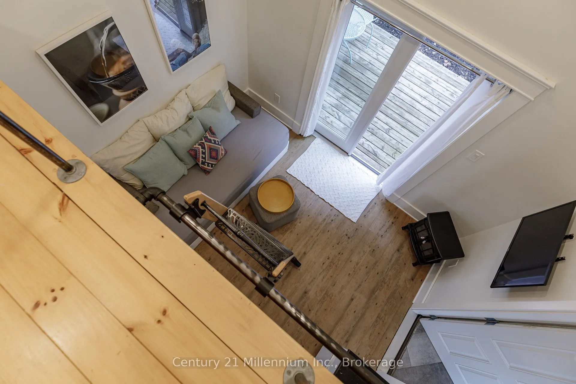 421 Napier Street